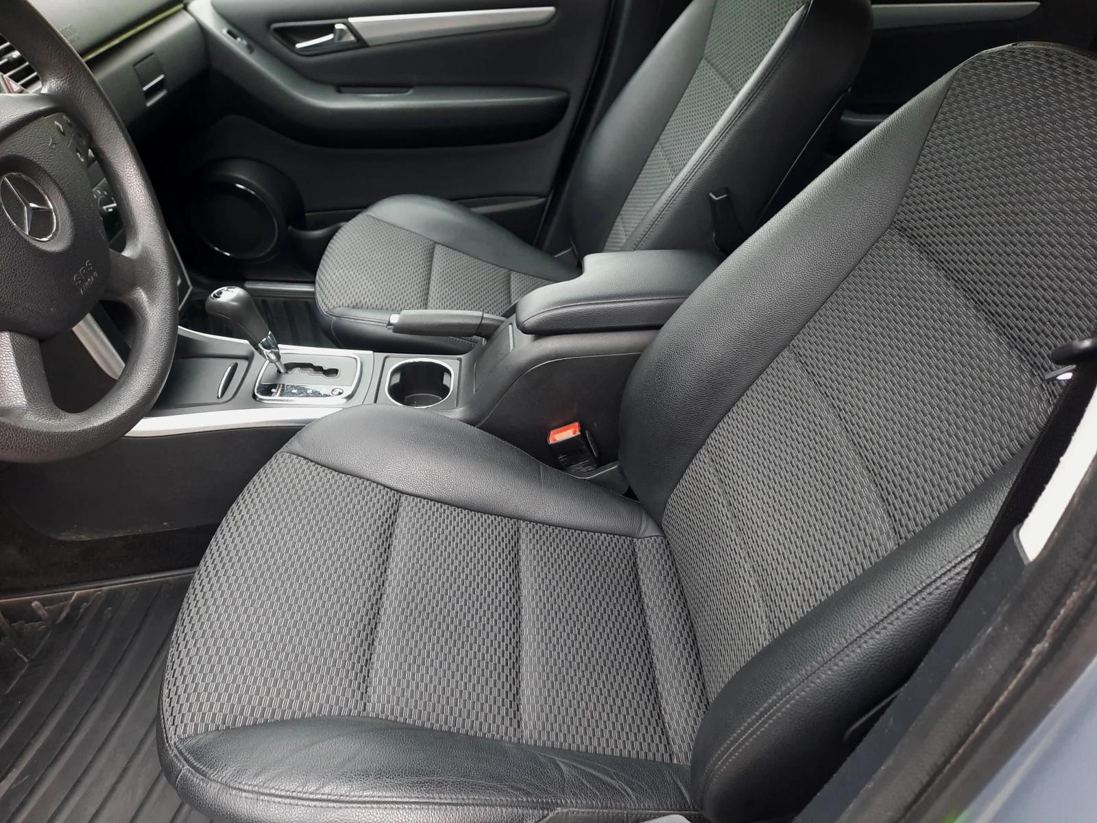 Mercedes-Benz B 180 2.0 CDI - изображение 9