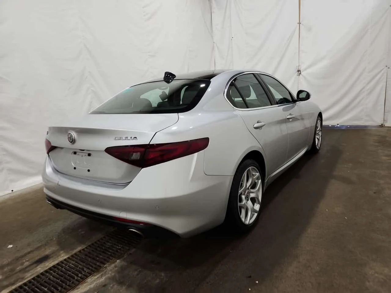 Alfa Romeo Giulia * TI * CARFAX * ���� �� �� | Mobile.bg � ����������� 4