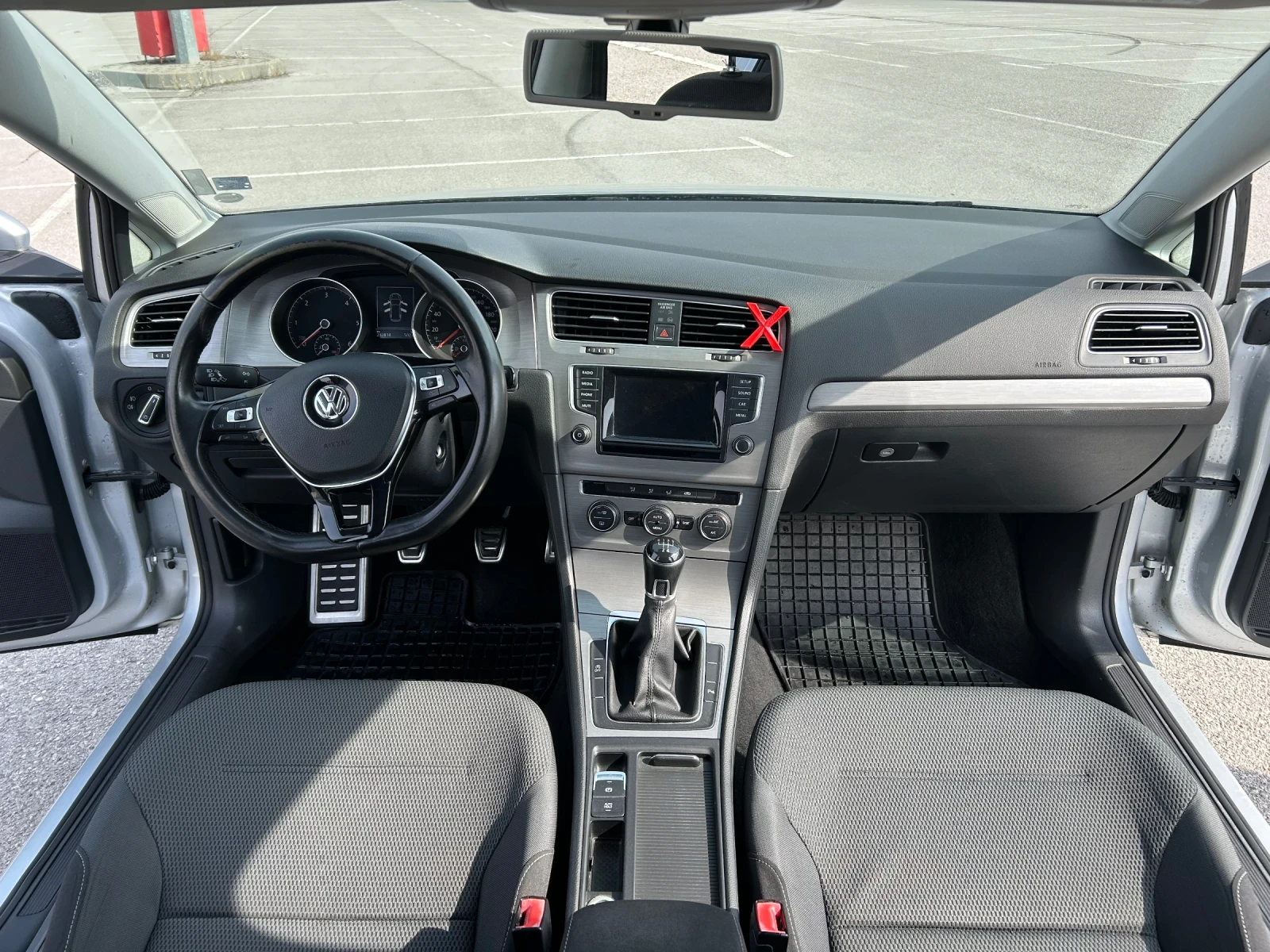 VW Golf, снимка 10 - Автомобили и джипове - 53767748