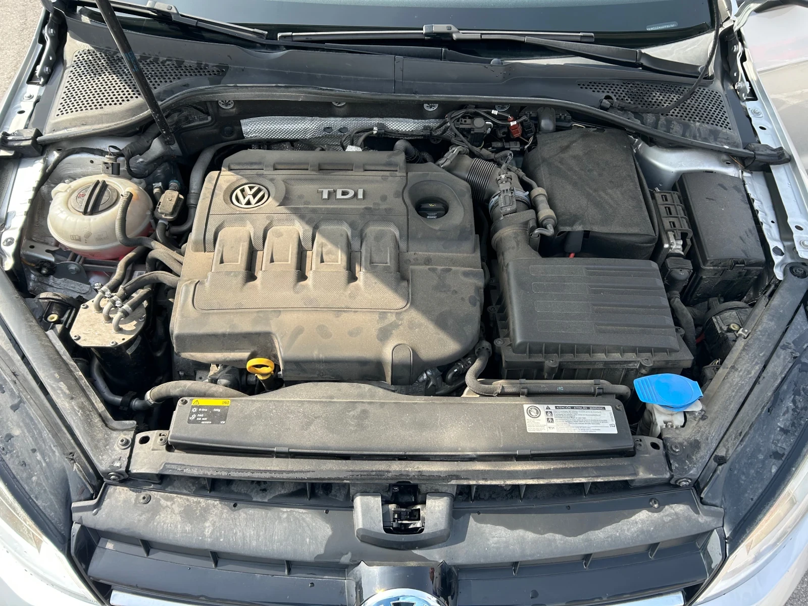 VW Golf, снимка 7 - Автомобили и джипове - 53767748