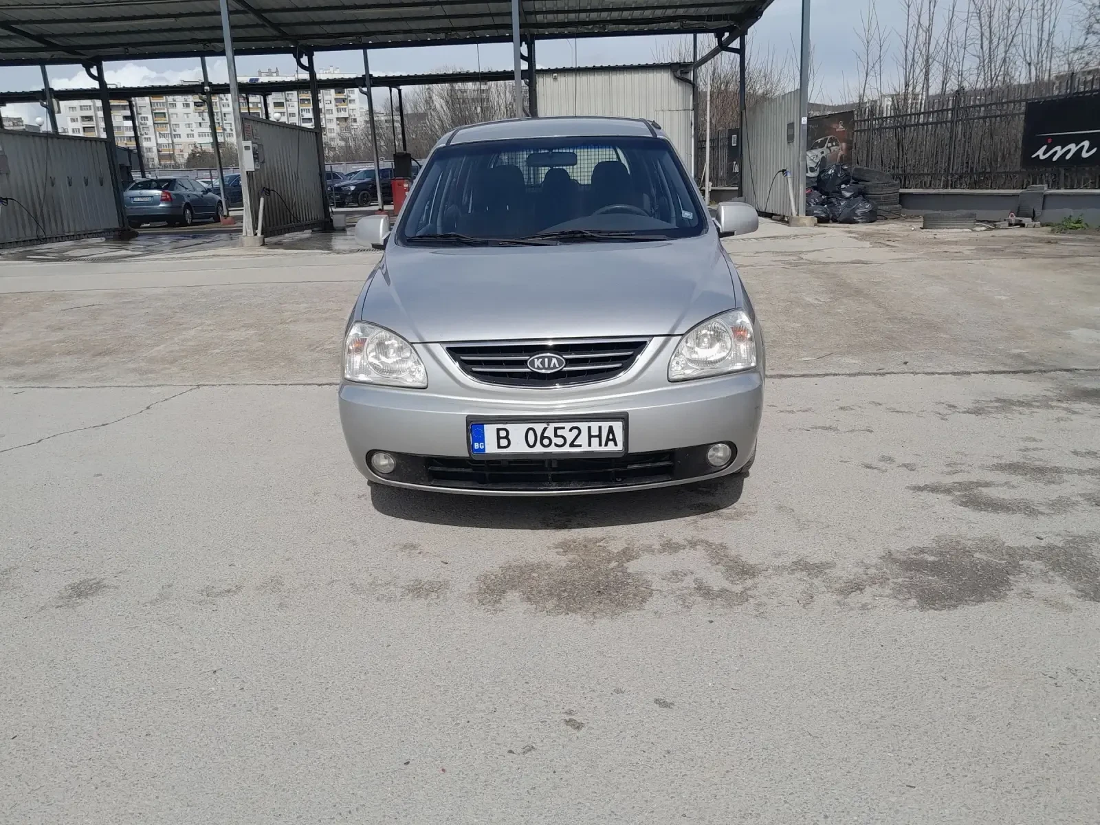 Kia Carens 2.0 crdi, снимка 6 - Автомобили и джипове - 54006730