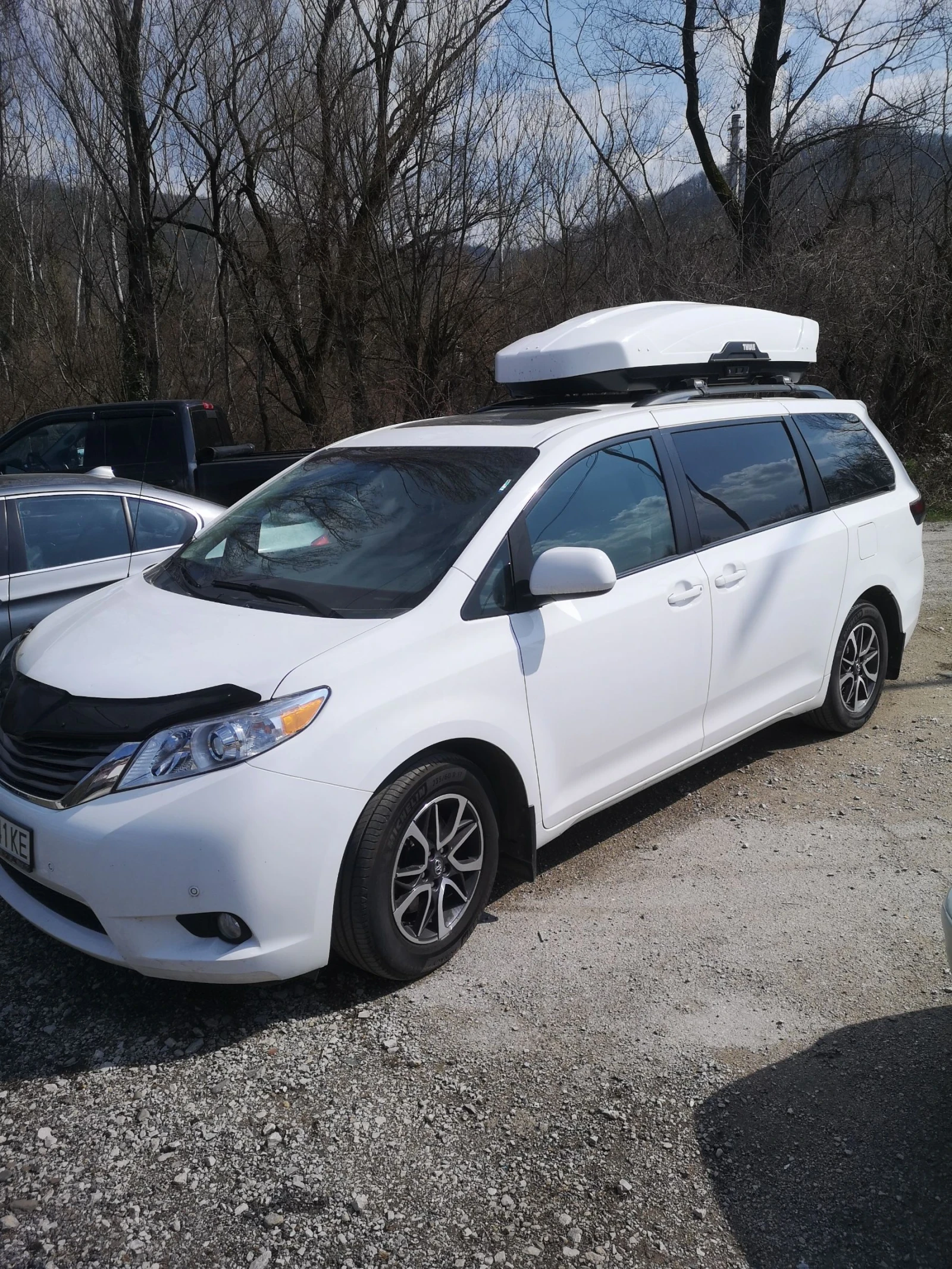 Toyota Sienna, снимка 2 - Автомобили и джипове - 54087096