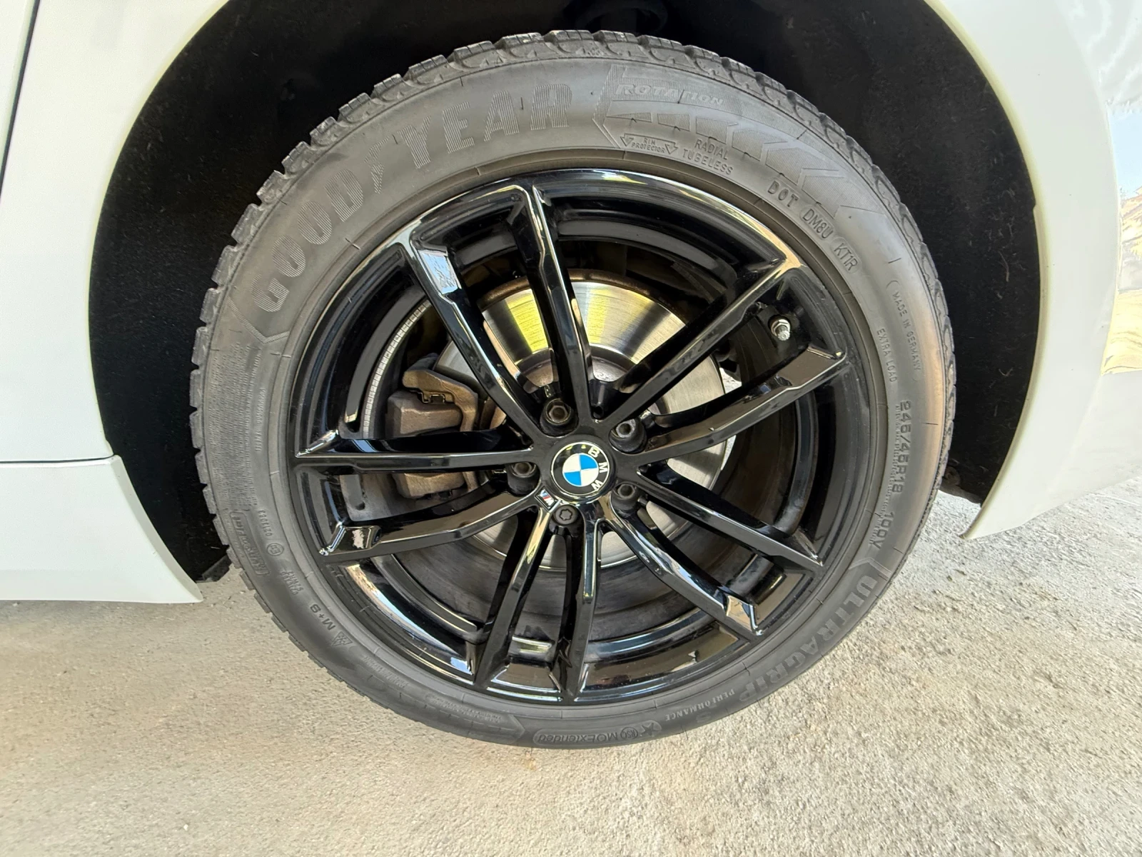 BMW 530 X Drive D, снимка 16 - Автомобили и джипове - 54206649