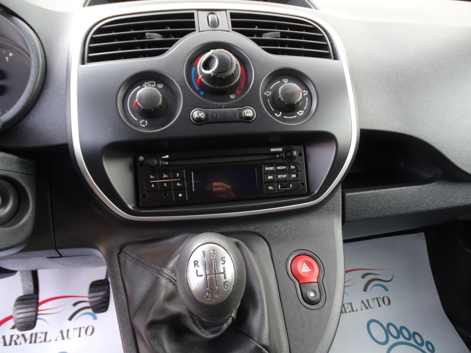 Renault Kangoo ХЛАДИЛЕН NAVI KLIMA N1 MAXI  EURO 6 , снимка 6 - Автомобили и джипове - 54373921