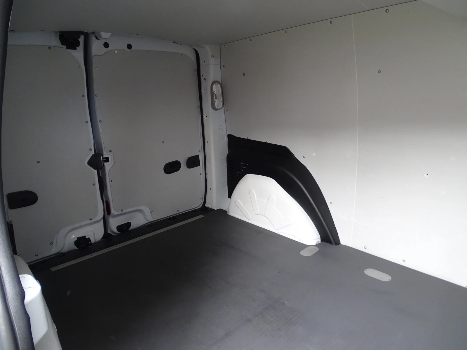 Renault Kangoo ХЛАДИЛЕН NAVI KLIMA N1 MAXI  EURO 6 , снимка 17 - Автомобили и джипове - 54373921