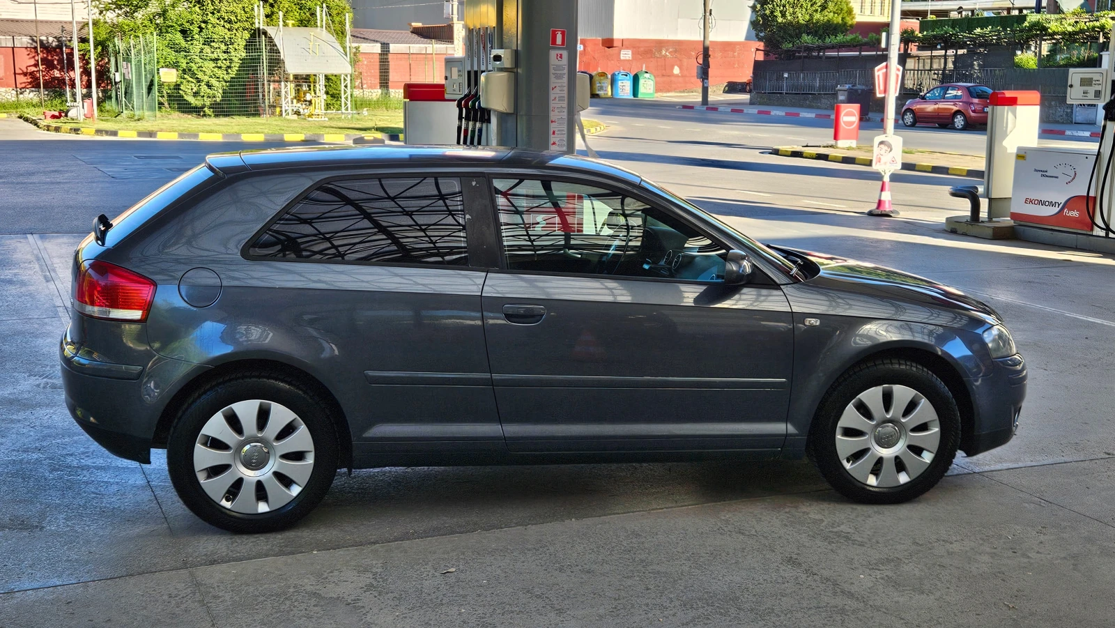Audi A3 1.9 TDI KLIMATIK/EURO-4, снимка 8 - Автомобили и джипове - 54562151