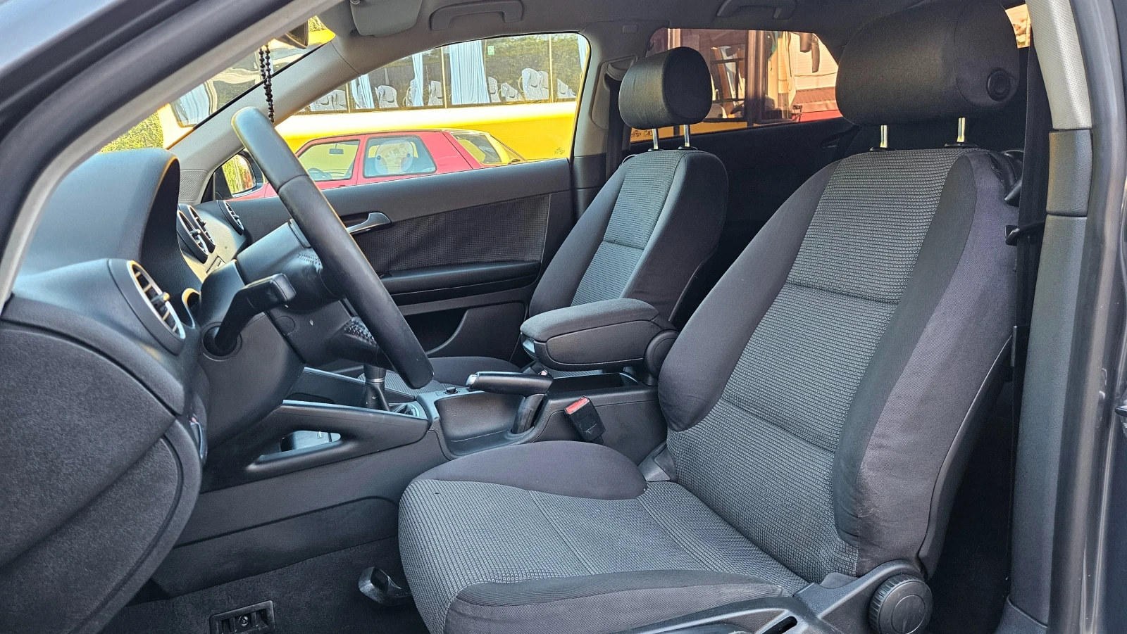 Audi A3 1.9 TDI KLIMATIK/EURO-4, снимка 12 - Автомобили и джипове - 54562151
