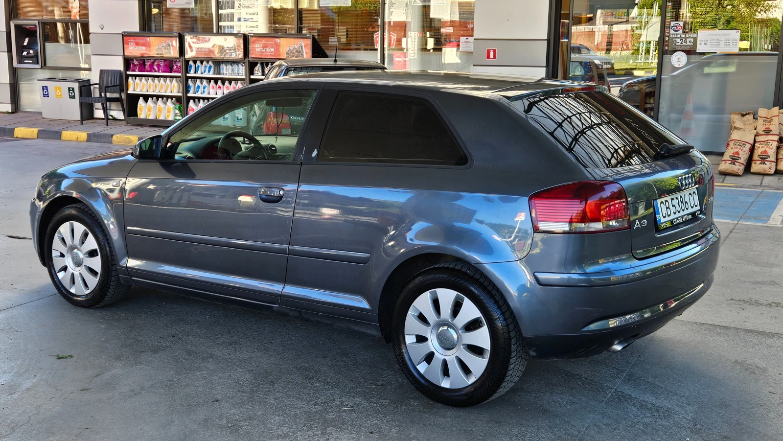 Audi A3 1.9 TDI KLIMATIK/EURO-4, снимка 4 - Автомобили и джипове - 54562151