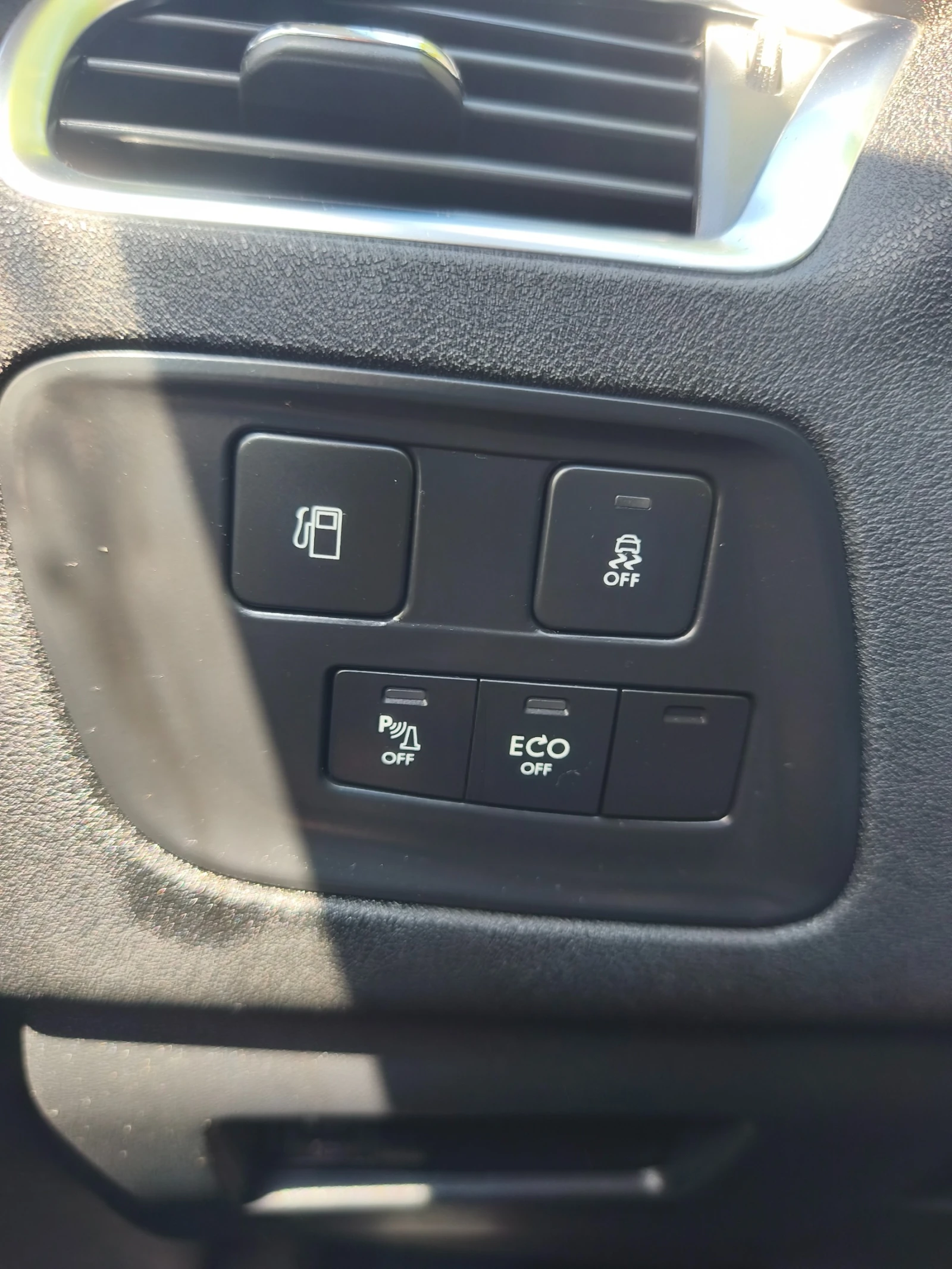 Citroen C4 1.6 HDI Automat, снимка 15 - Автомобили и джипове - 54675496