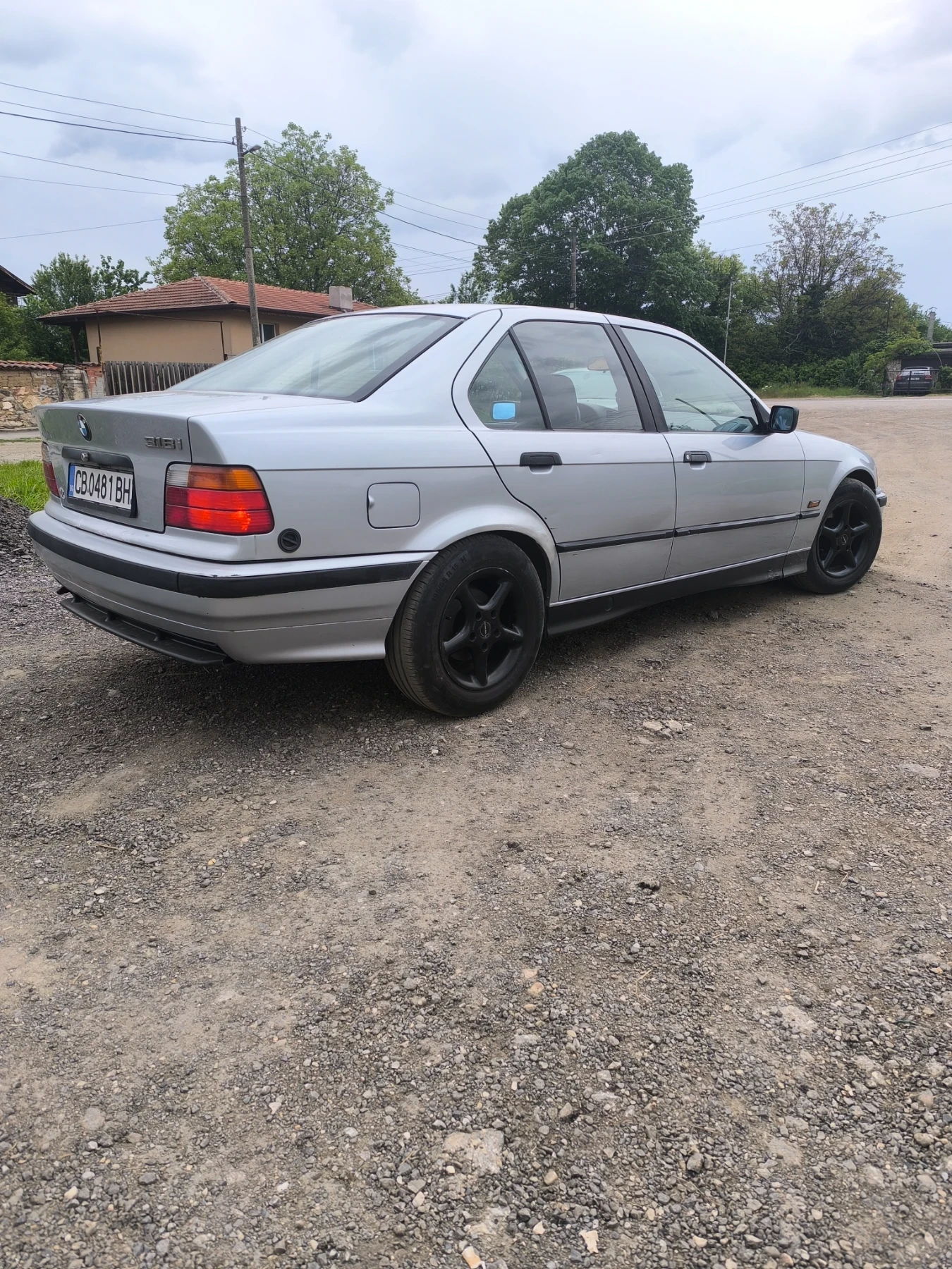 BMW 318, снимка 5 - Автомобили и джипове - 54842674