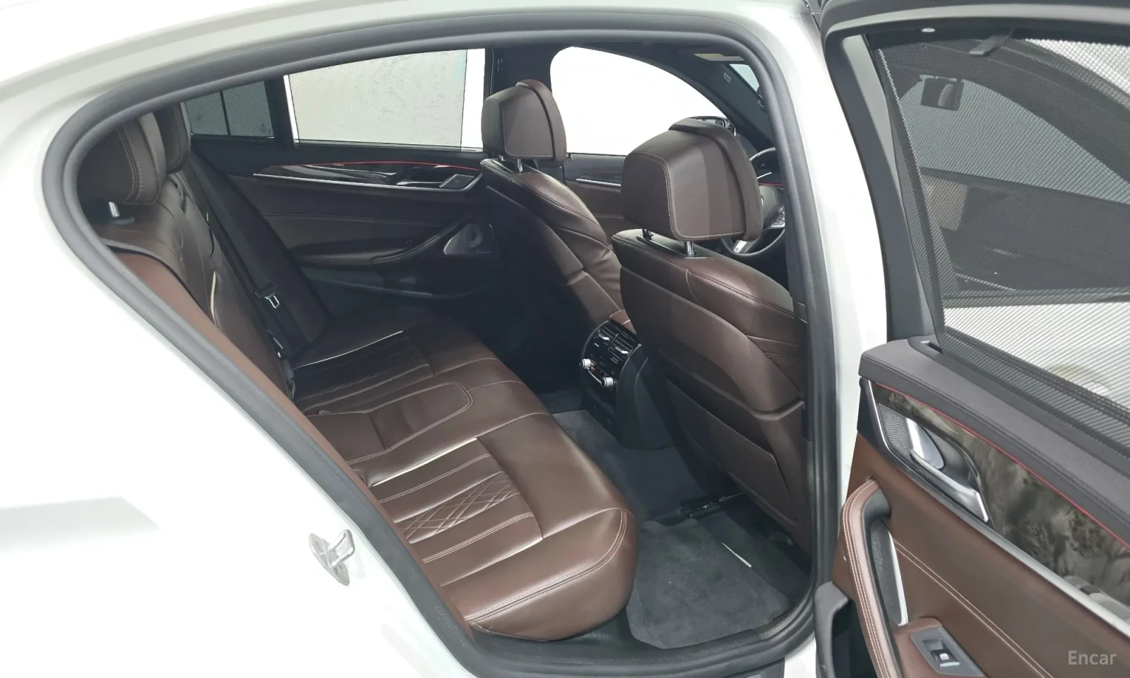 BMW 540 M-PACK* 93000KM!!!* TOP* UNIKAT, снимка 11 - Автомобили и джипове - 55183822