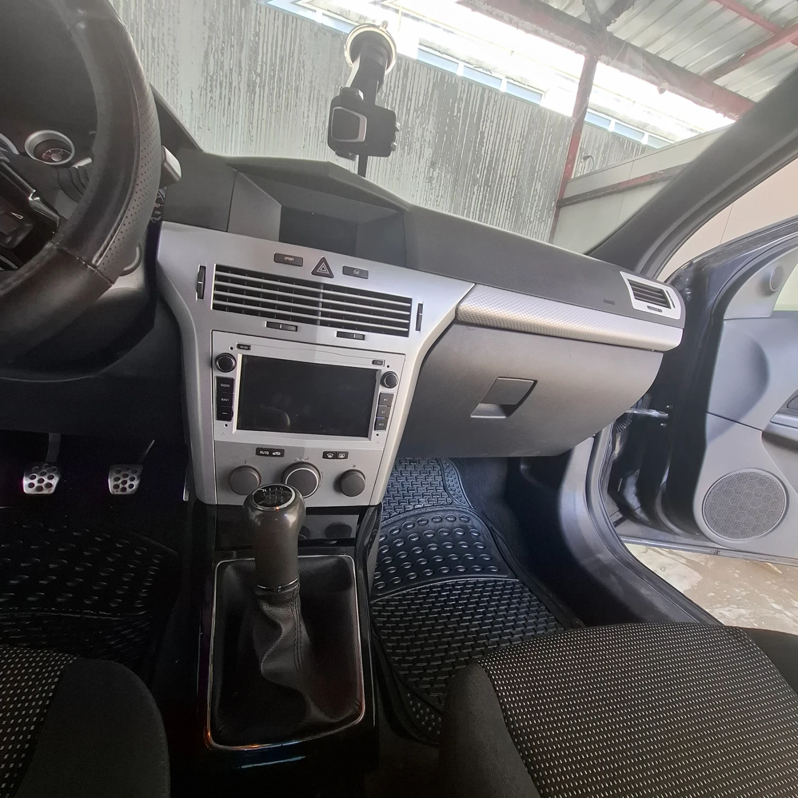 Opel Astra Opel Astra H GTC , снимка 9 - Автомобили и джипове - 55396464