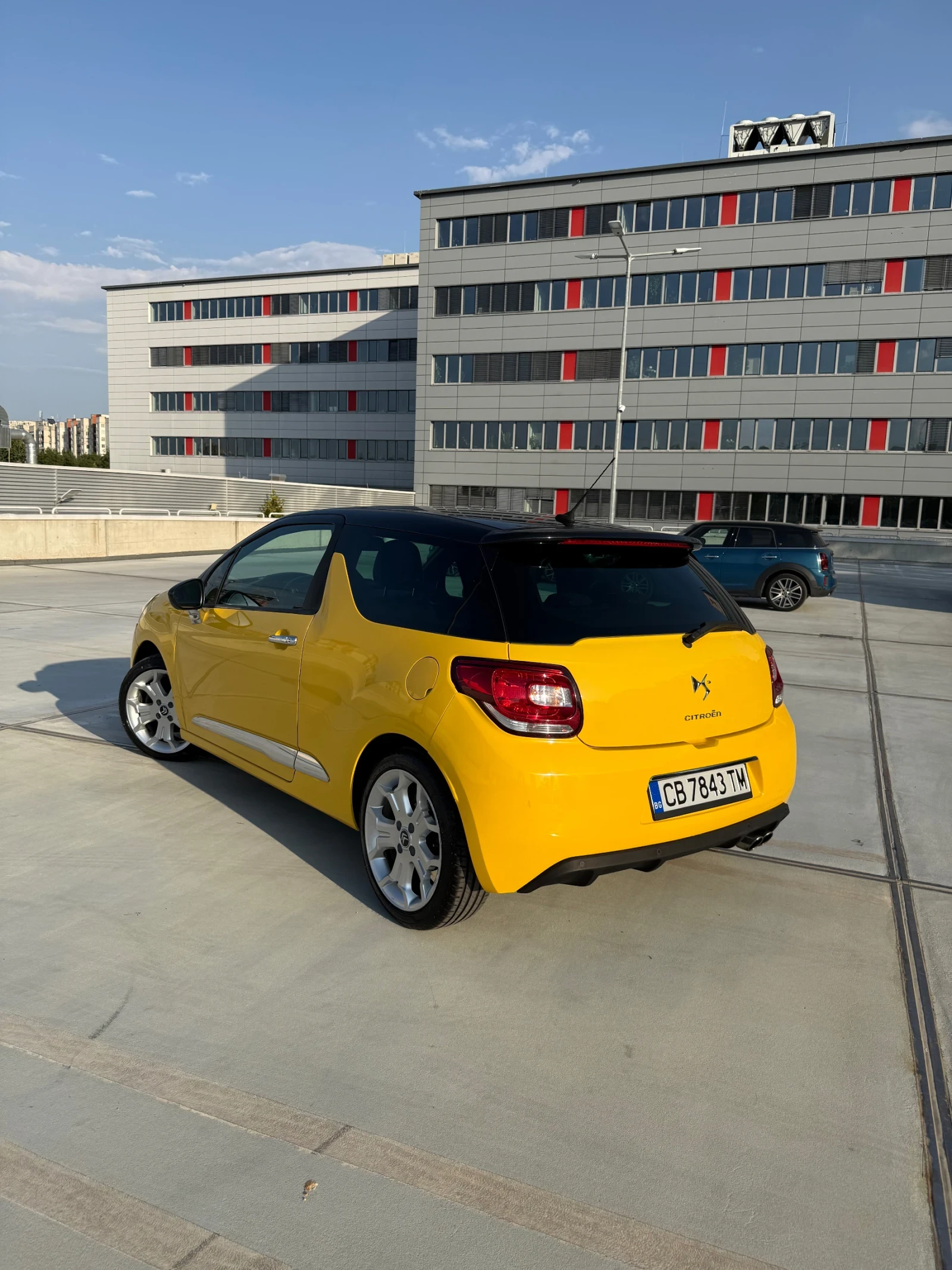 Citroen DS3 1.6T 157hp, снимка 9 - Автомобили и джипове - 55780711