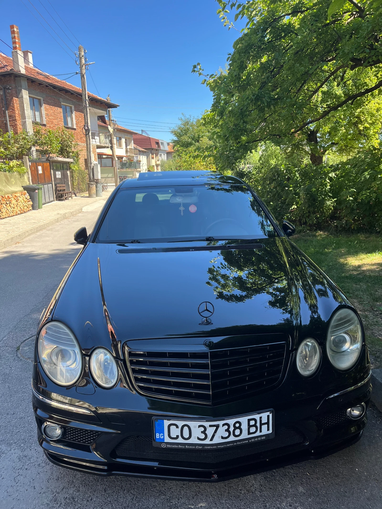 Mercedes-Benz E 500 5000, снимка 2 - Автомобили и джипове - 56249617