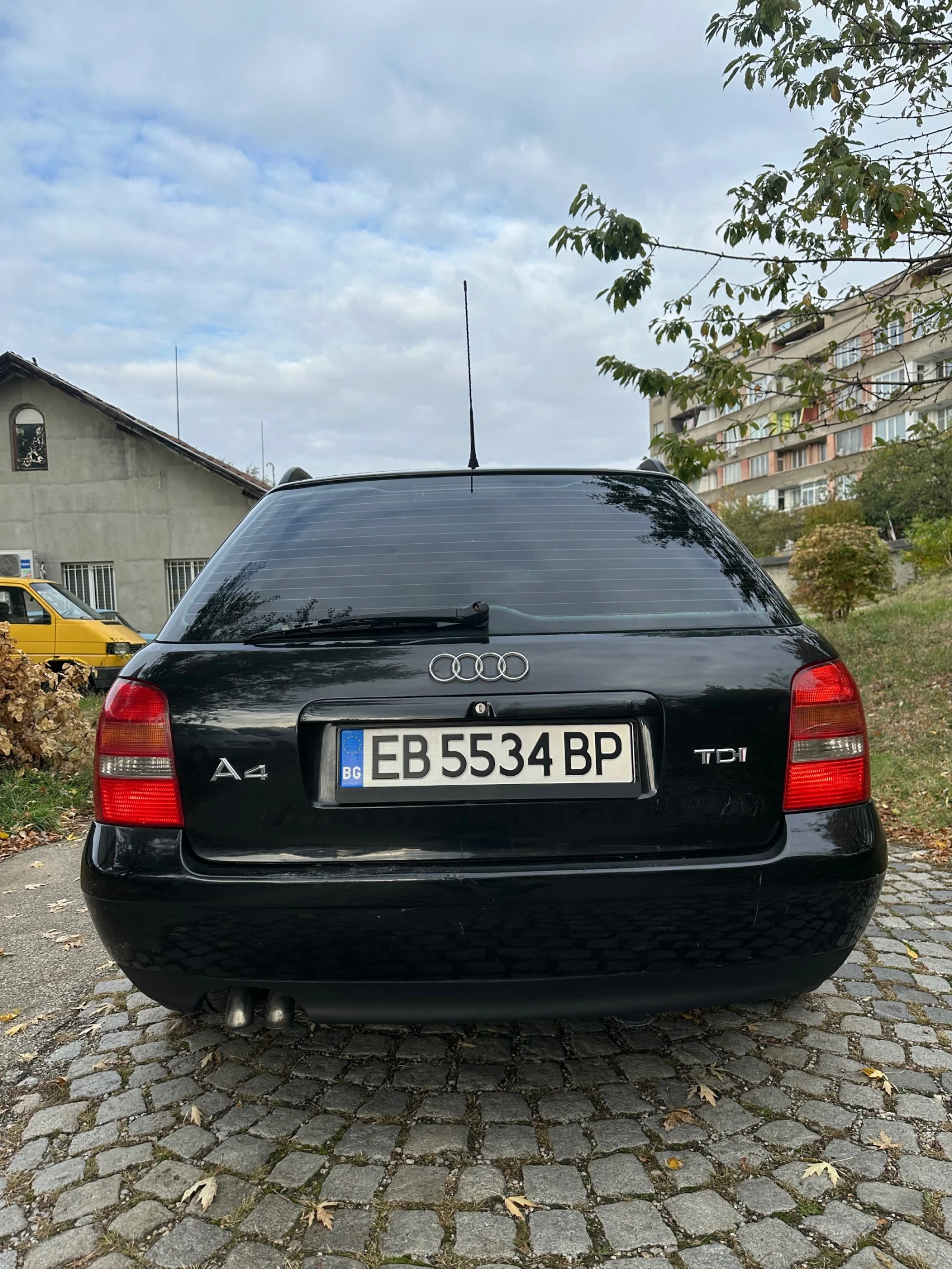 Audi A4, снимка 3 - Автомобили и джипове - 56550940