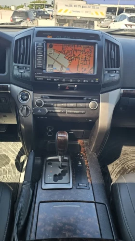 Toyota Land cruiser 200 V8, снимка 10