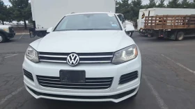 VW Touareg TDI Sport* PANO* REALNI KM