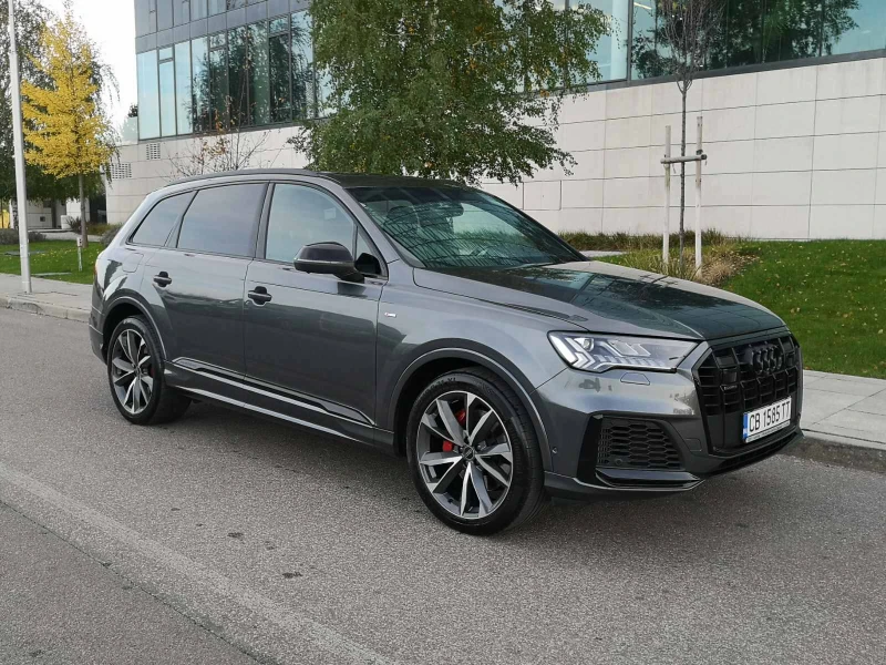 Audi Q7 55TFSI, снимка 4 - Автомобили и джипове - 48038743