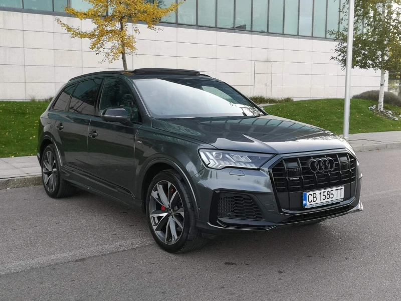 Audi Q7 55TFSI, снимка 3 - Автомобили и джипове - 48038743