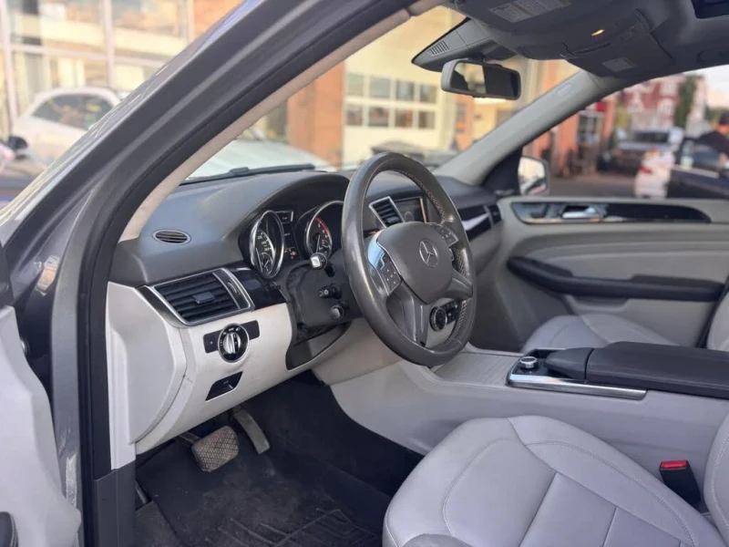 Mercedes-Benz ML 350 BlueTEC 4MATIC, снимка 12 - Автомобили и джипове - 52802893