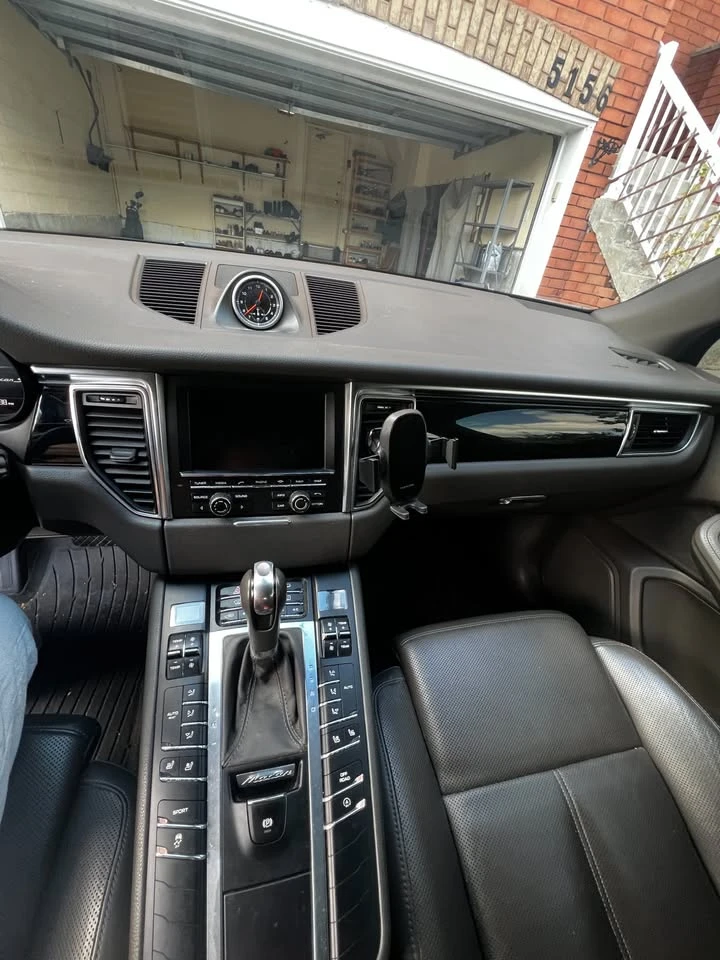Porsche Macan S* CARFAX* АВТОФИНАНСИРАНЕ БЕЗ ПЪРВОНАЧАЛНА ВНОСКА - изображение 8