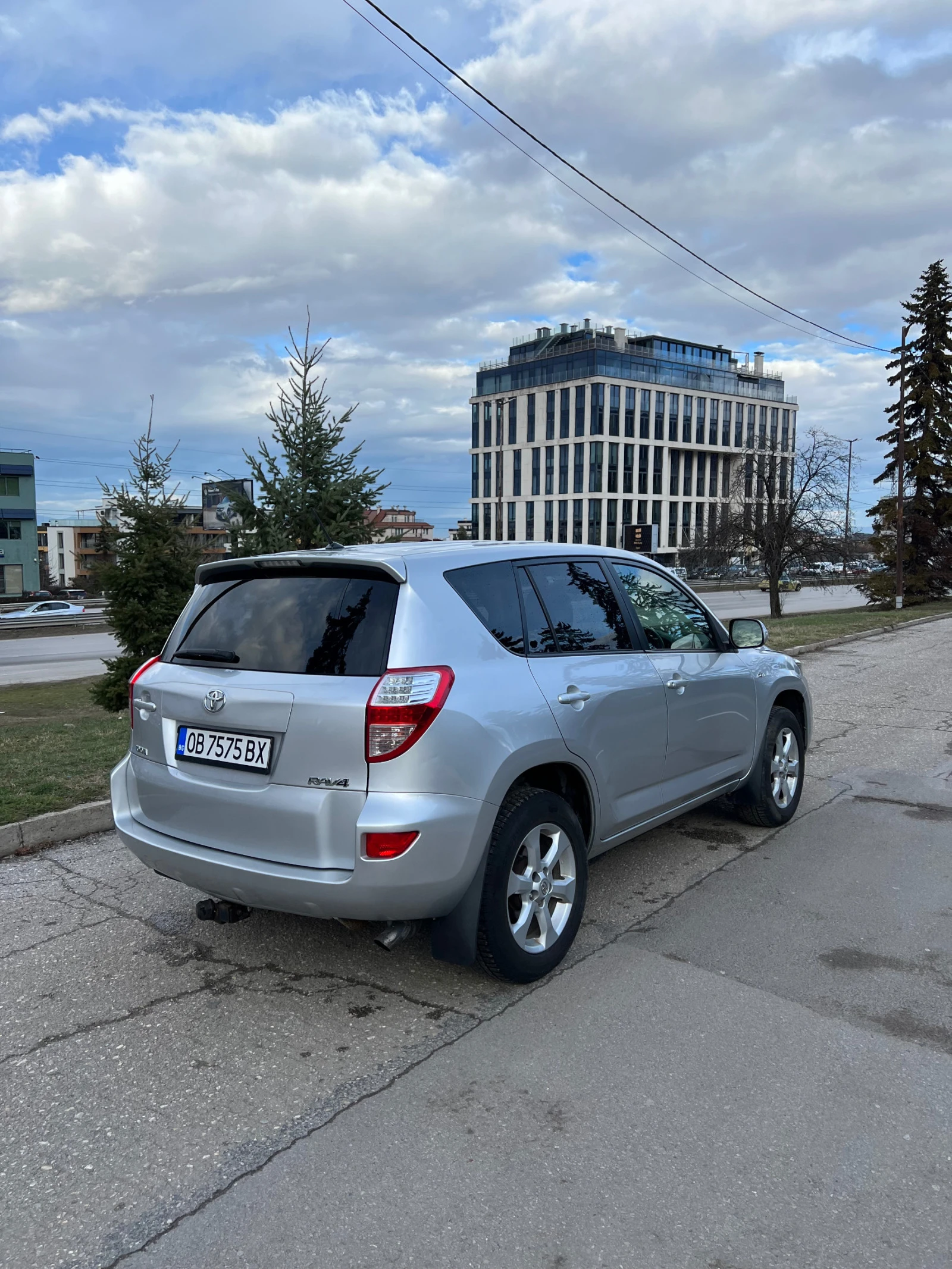 Toyota Rav4 2.2d, Автоматик, FACELIFT - изображение 5