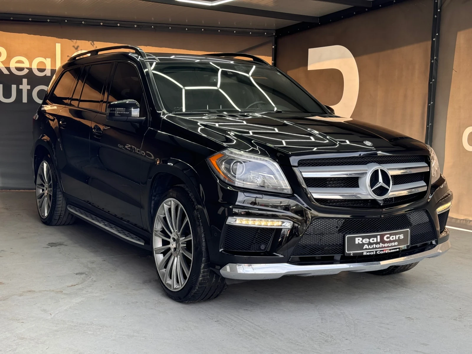 Mercedes-Benz GL 350 d* AMG* PANORAMA* 360* KEYLESS* HARMAN KARDON  - [1] 