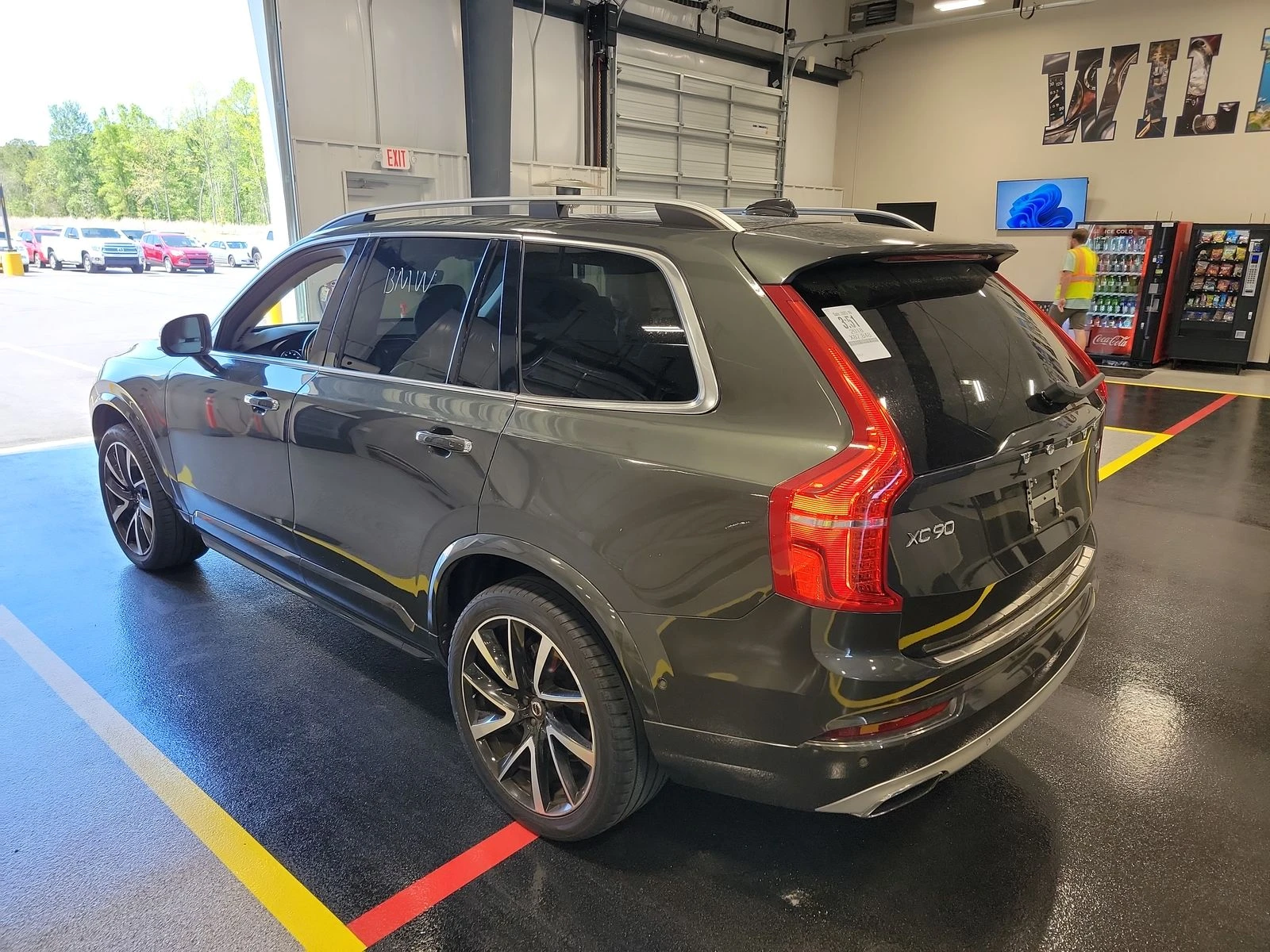 Volvo Xc90 * T6 Momentum 7-Passenger*  - изображение 5