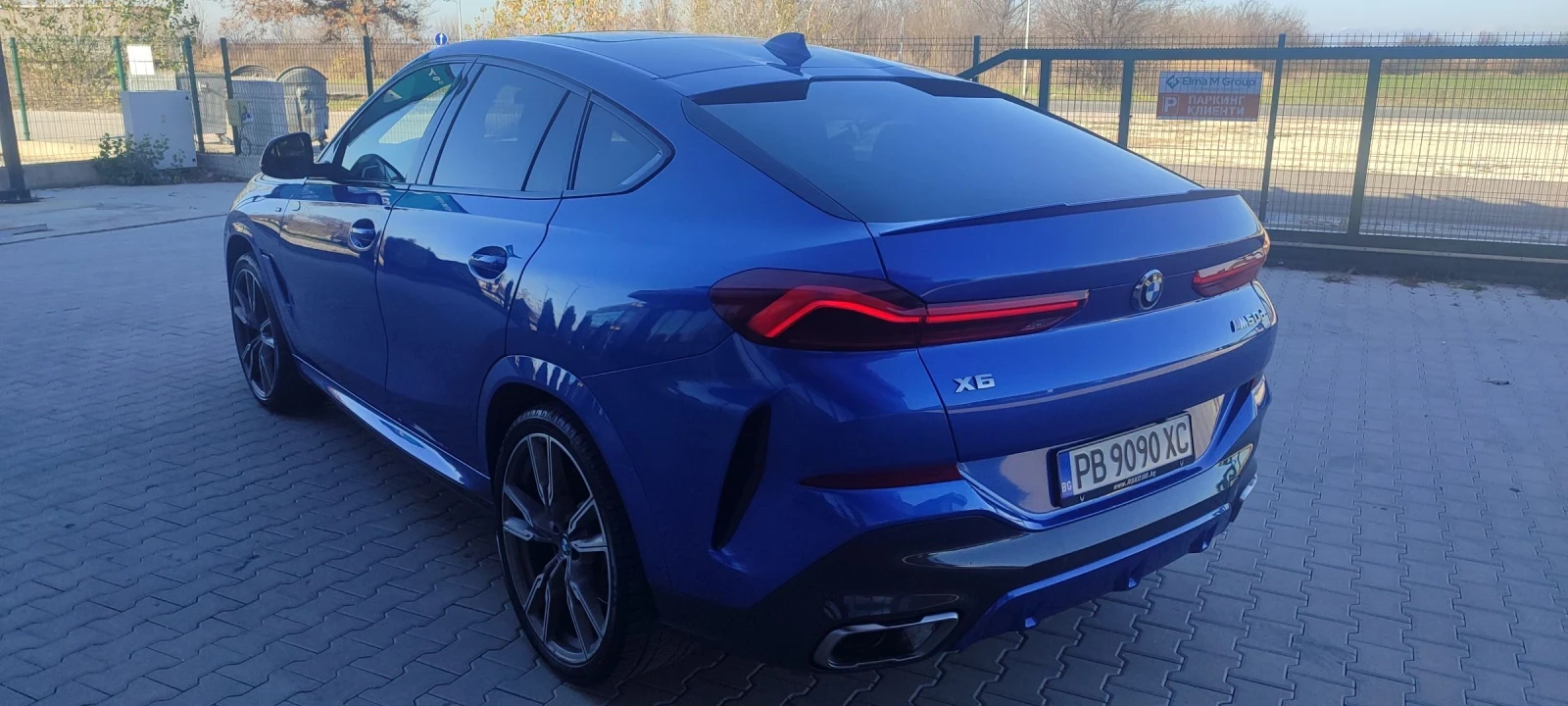 BMW X6 M50D - изображение 2