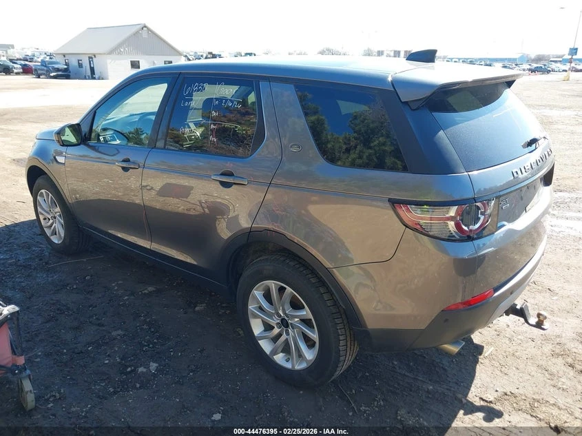 Land Rover Discovery Sport 2.0l Sport Hse/Landmark Edition, снимка 2 - Автомобили и джипове - 54383995