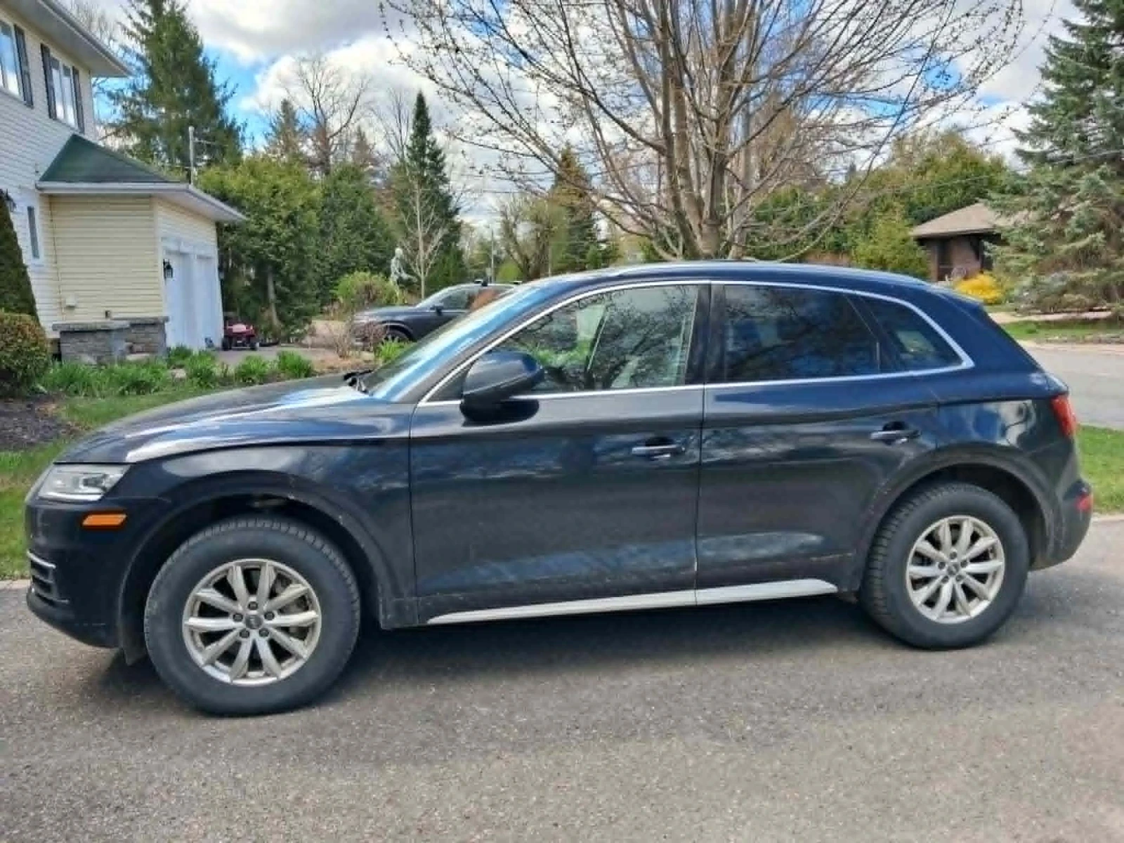 Audi Q5 ПОДГРЕВ * ПАНОРАМА * CARFAX, снимка 2 - Автомобили и джипове - 54543699