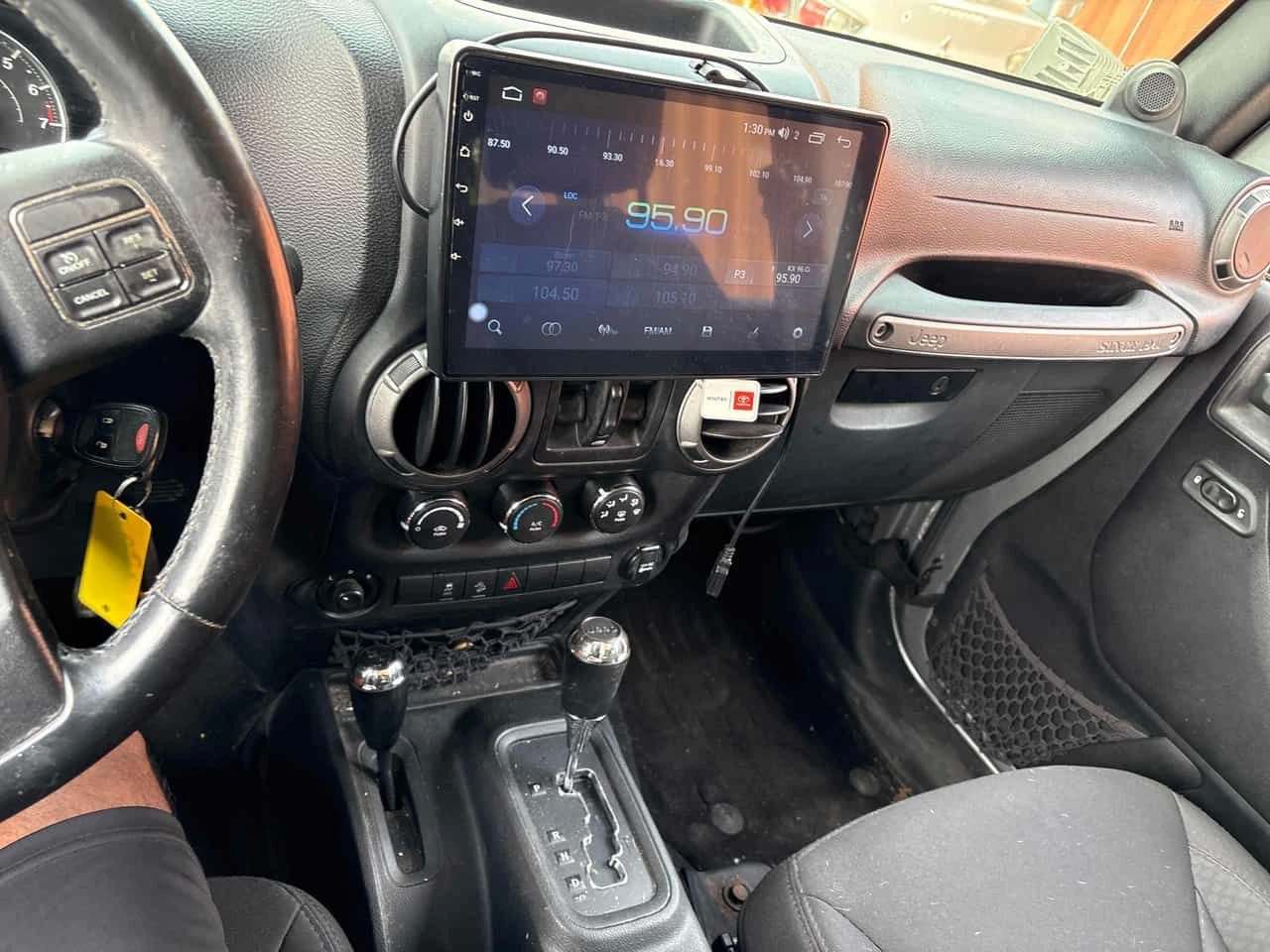 Jeep Wrangler * Sport * CARFAX * 2 КЛЮЧА * KEYLESS, снимка 9 - Автомобили и джипове - 54789084