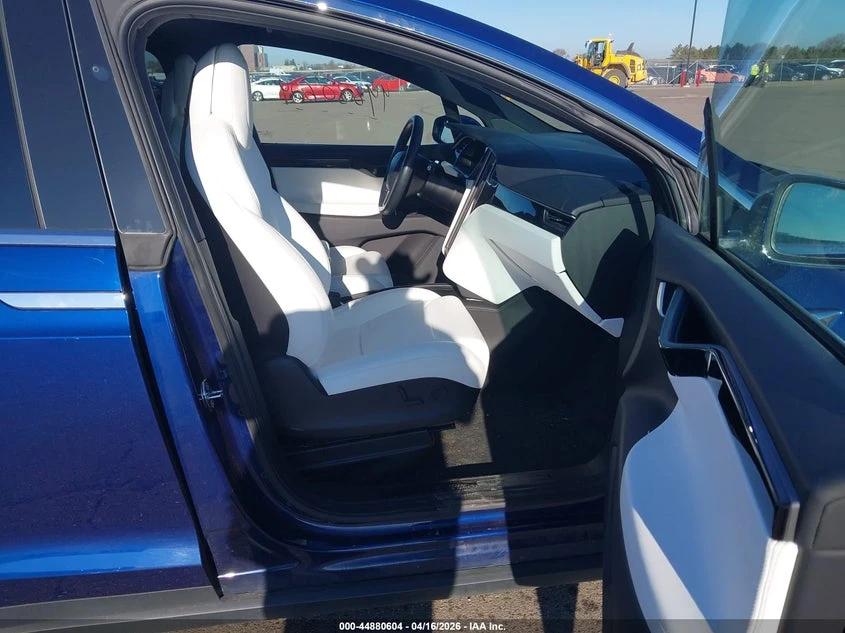 Tesla Model X 100D/75D/P100D, снимка 5 - Автомобили и джипове - 54906941