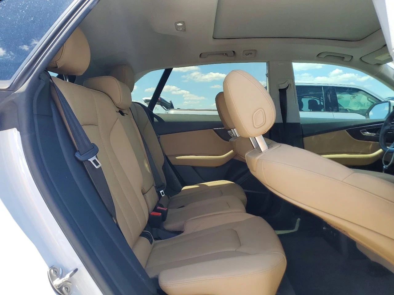 Audi Q8 PREMIUM PLUS S-LINE, снимка 10 - Автомобили и джипове - 55168717