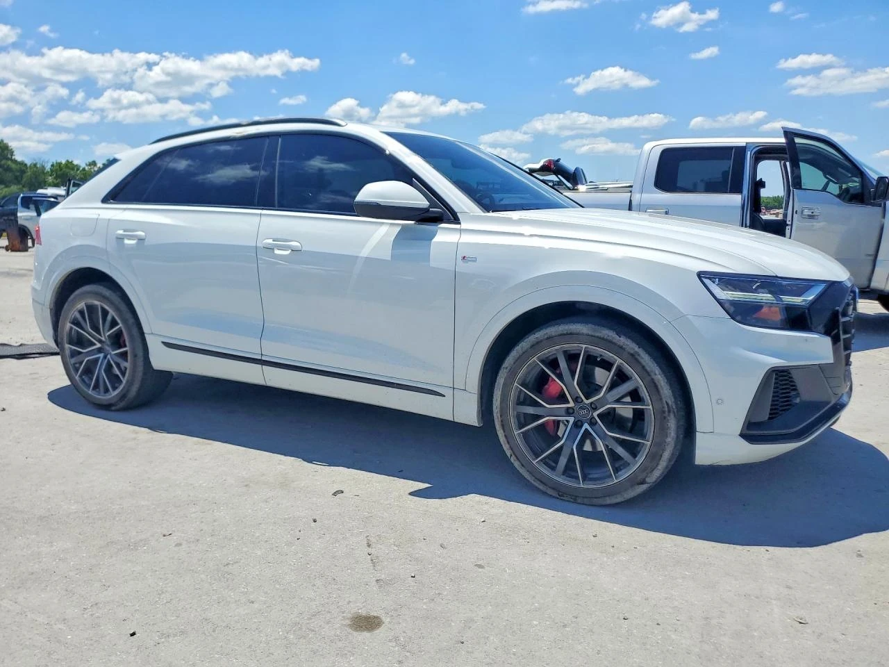 Audi Q8 PREMIUM PLUS S-LINE, снимка 3 - Автомобили и джипове - 55168717