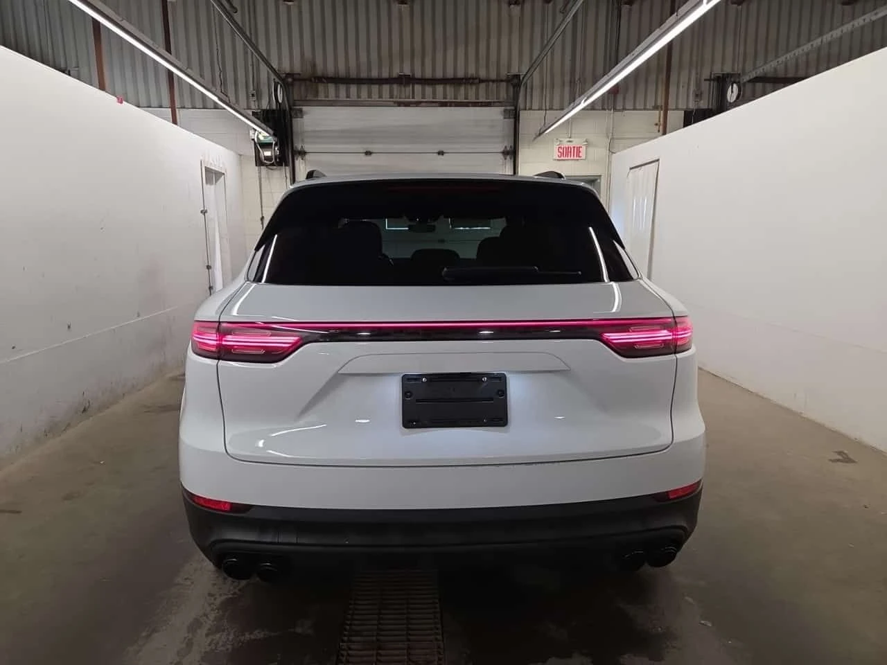 Porsche Cayenne ОБДУХВАНЕ| ПАНО| 2 КЛЮЧА| DISTRONIC| , снимка 5 - Автомобили и джипове - 55188314