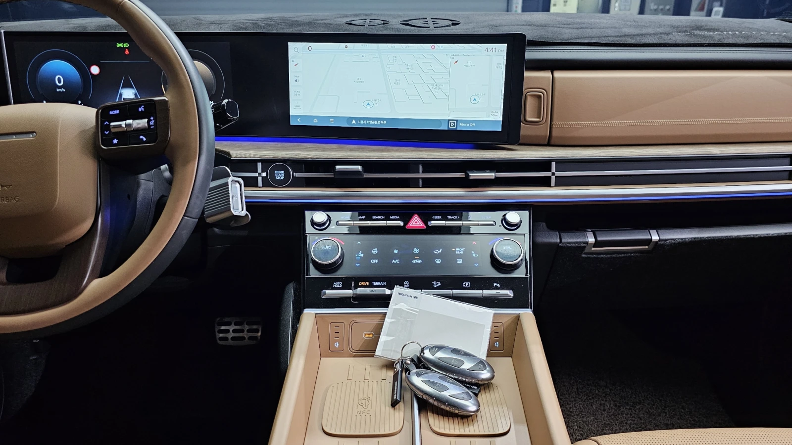 Hyundai Santa fe 2.5T Calligraphy* BOSE* ЕЛ. БАГАЖНИК* КРАЙНА ЦЕНА, снимка 13 - Автомобили и джипове - 55245673