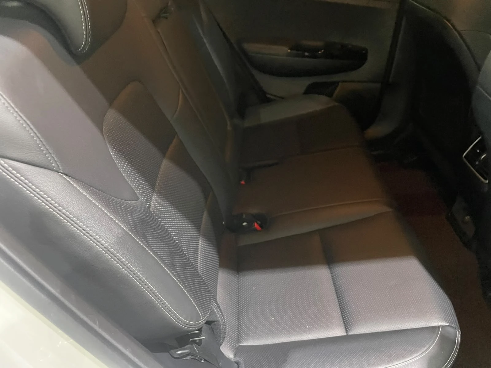 Kia Sportage 2.0D ! 2WD ! Noblesse ! | Mobile.bg � ����������� 13