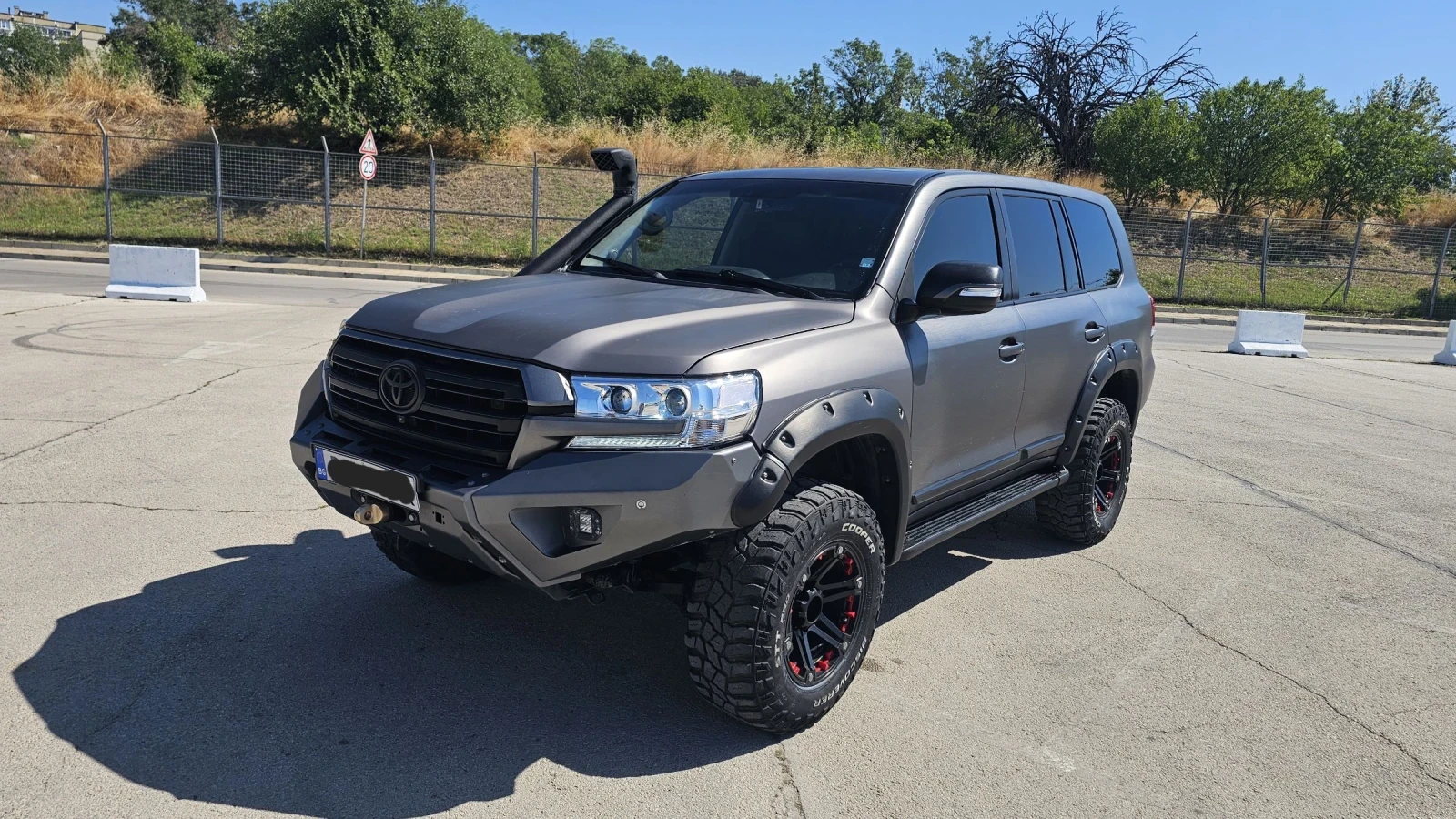 Toyota Land cruiser 200 V8, снимка 2 - Автомобили и джипове - 55470970