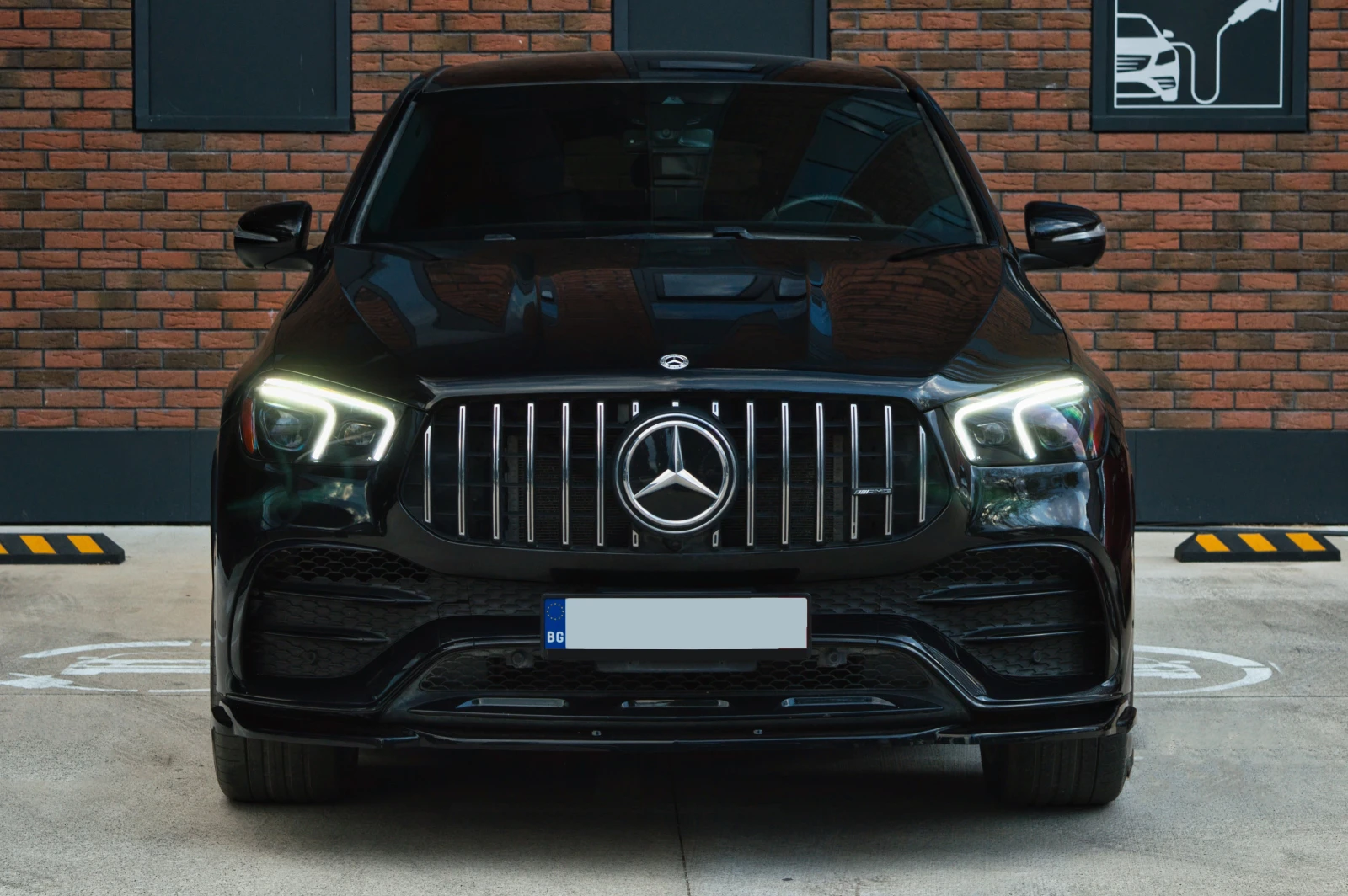 Mercedes-Benz GLE 53 4MATIC AMG Performance Coupe, снимка 3 - Автомобили и джипове - 55653880
