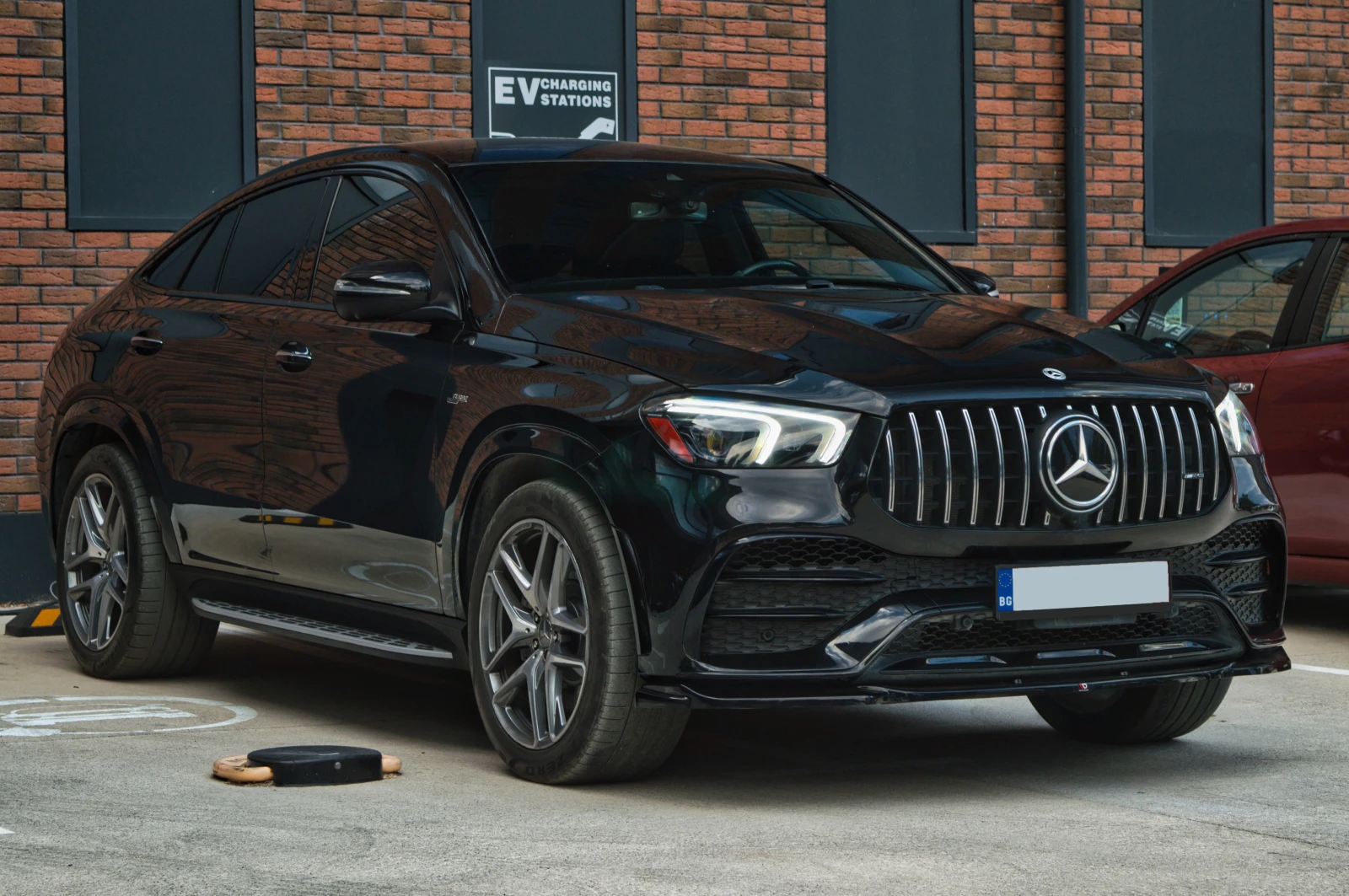Mercedes-Benz GLE 53 4MATIC AMG Performance Coupe, снимка 4 - Автомобили и джипове - 55653880