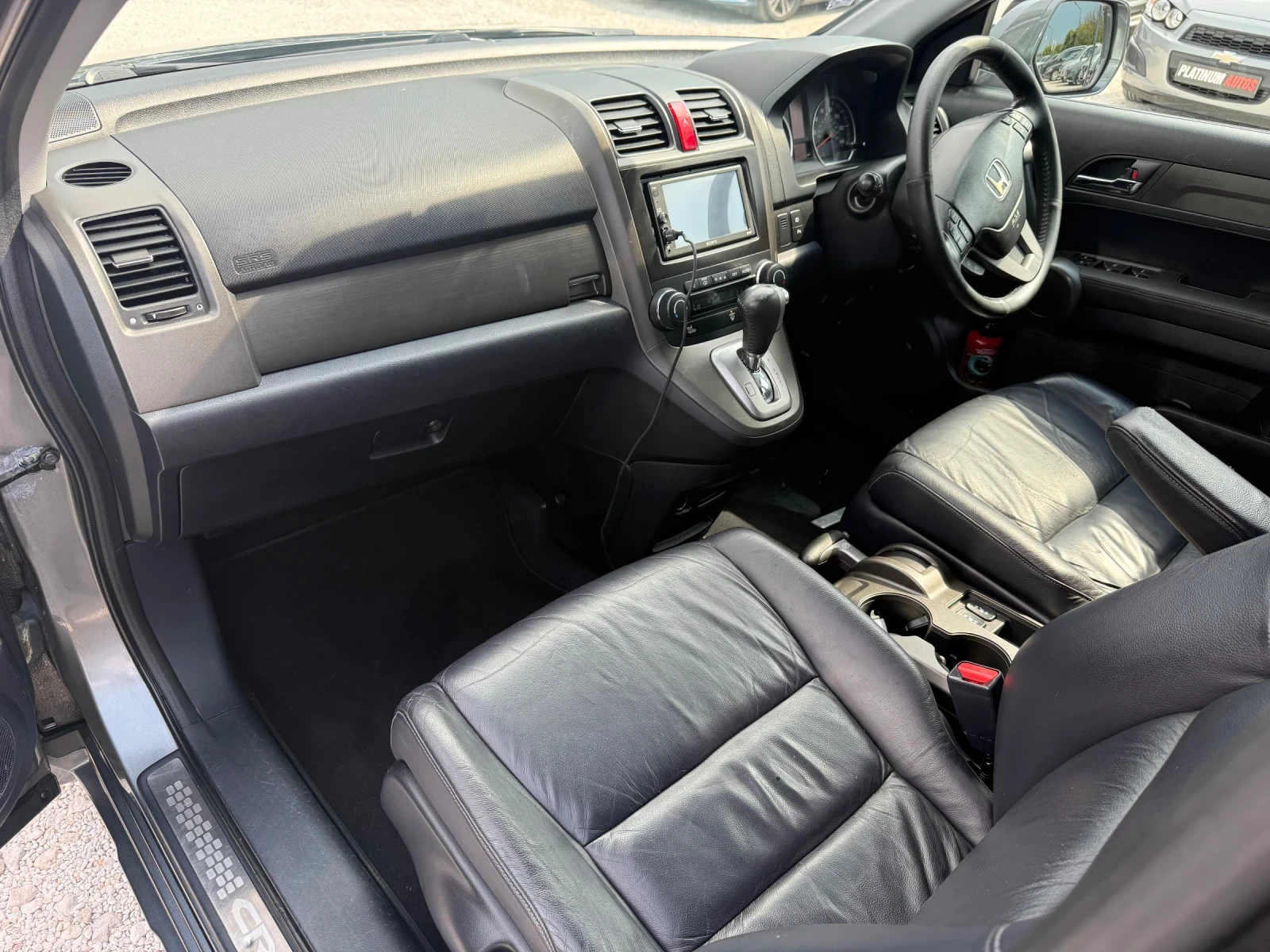Honda Cr-v 2.0 Face-lift , снимка 8 - Автомобили и джипове - 55788657