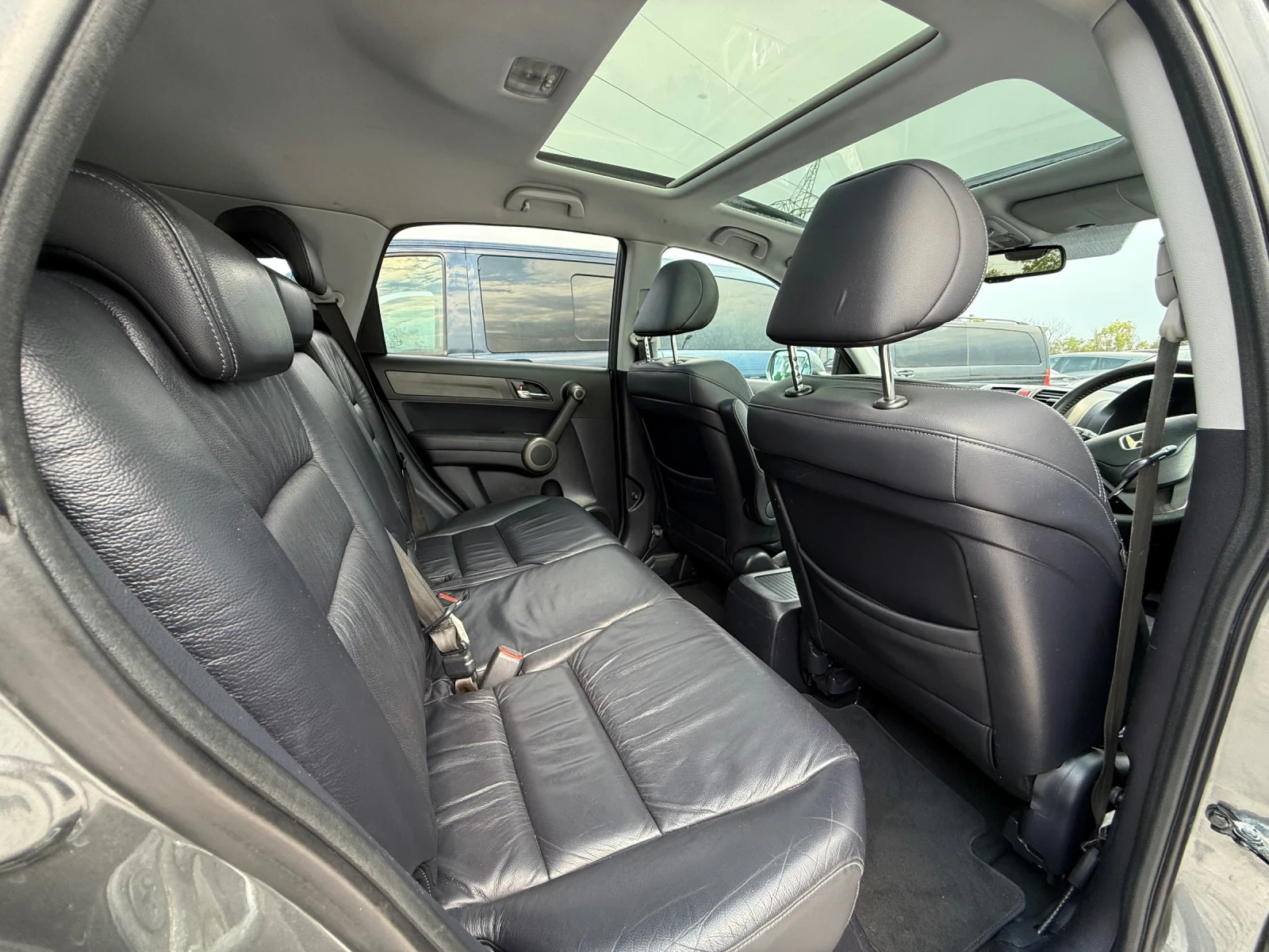 Honda Cr-v 2.0 Face-lift , снимка 11 - Автомобили и джипове - 55788657