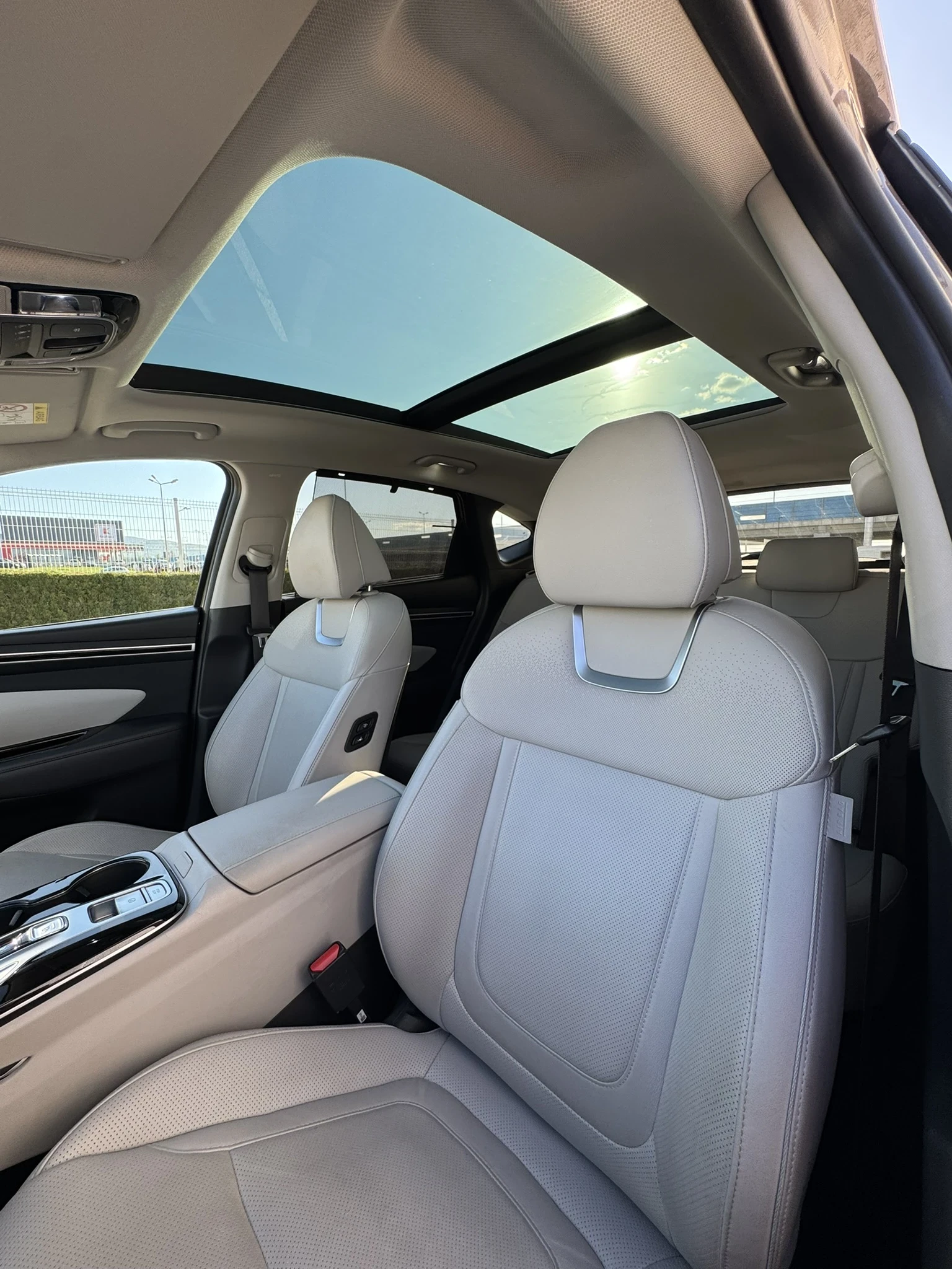 Hyundai Tucson Luxury 1.6 T-GDI 4x4 HEV, снимка 7 - Автомобили и джипове - 55832062