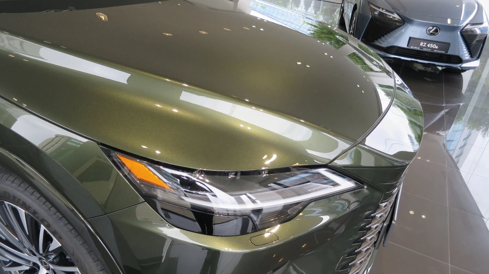 Lexus RX 450h+ AWD от 480 евро/мес Нов 0 км 10г Гаранция, снимка 13 - Автомобили и джипове - 55993313