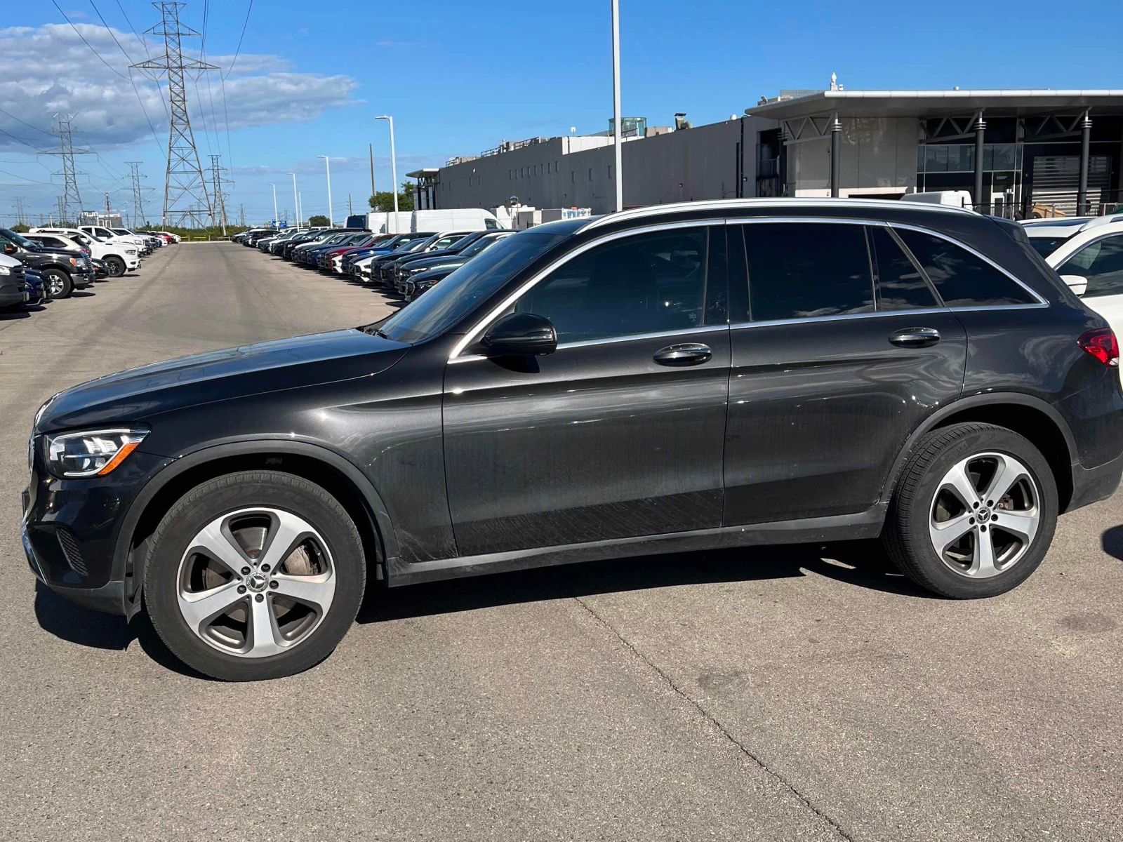 Mercedes-Benz GLC 300 ПАМЕТ| PANORAMA| 2 KЛЮЧА| , снимка 2 - Автомобили и джипове - 56108251