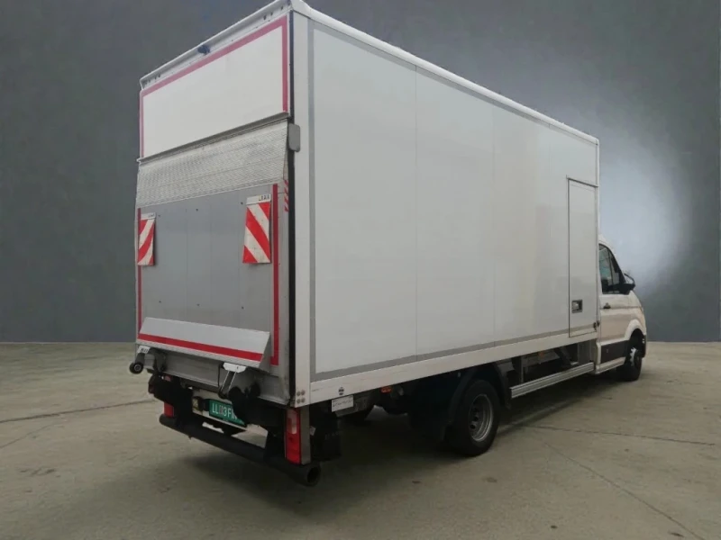 VW Crafter, снимка 4 - Бусове и автобуси - 43380240