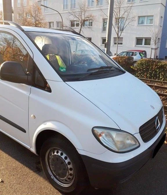 Mercedes-Benz Vito 2.2 115 CDI, снимка 2 - Бусове и автобуси - 49102194