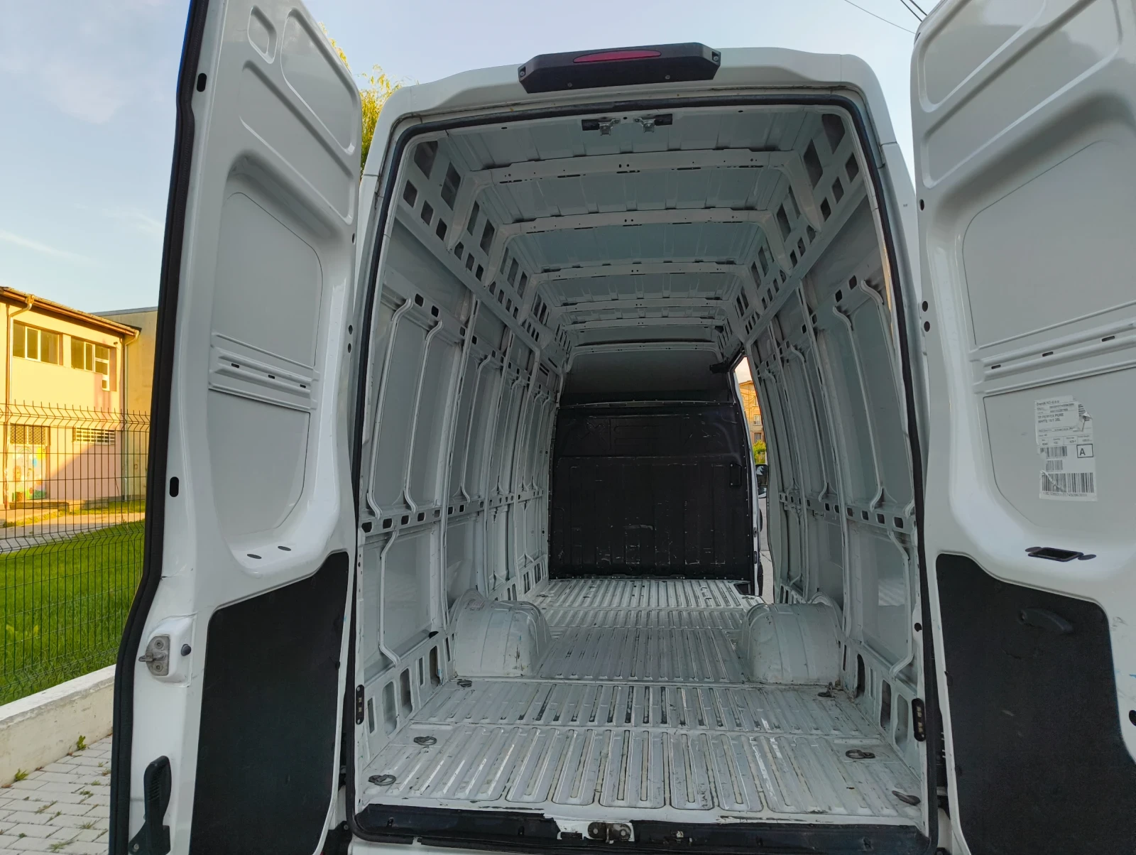 Iveco 35c15 3000 - изображение 6