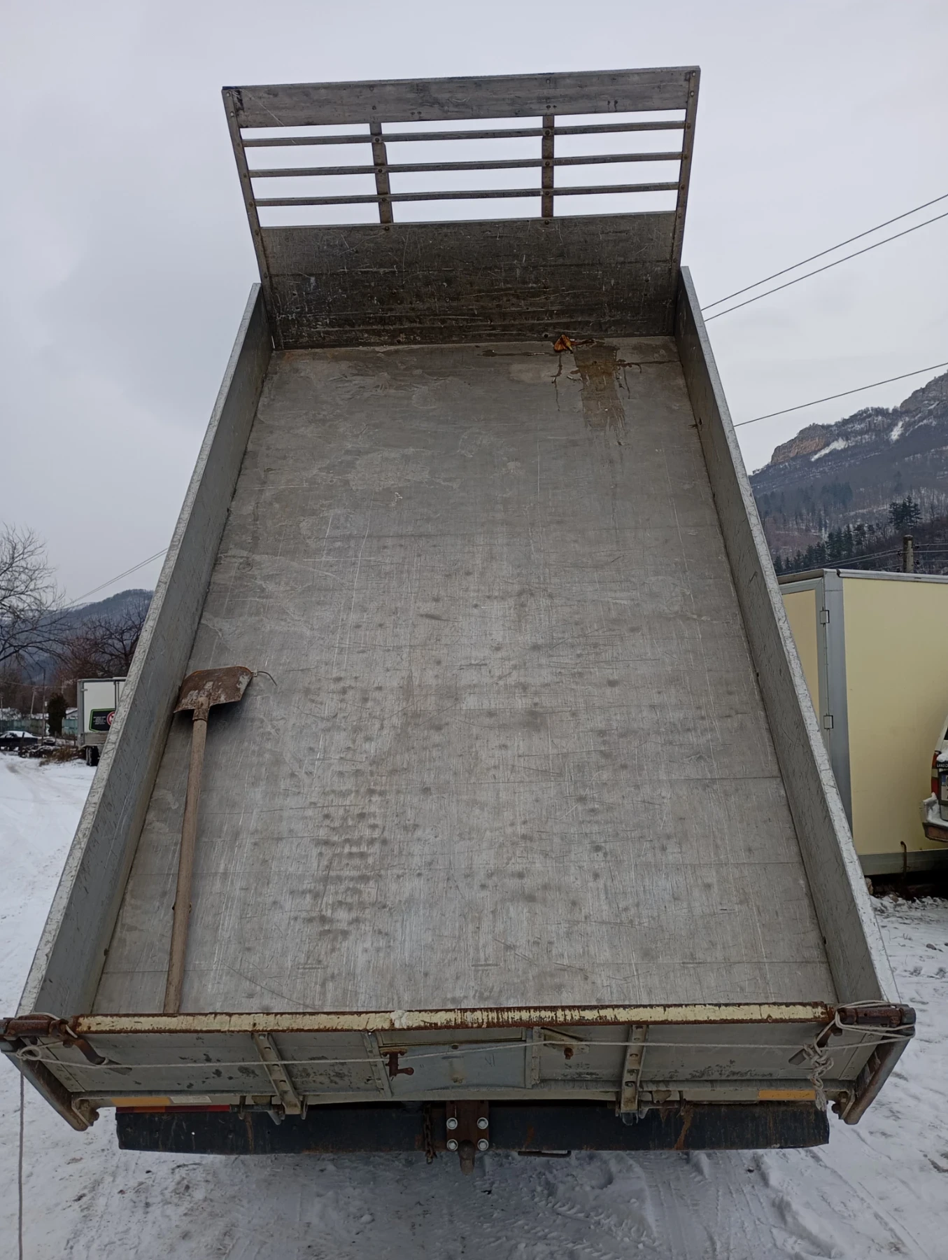 Mercedes-Benz Sprinter 416 Самосвал  - изображение 6